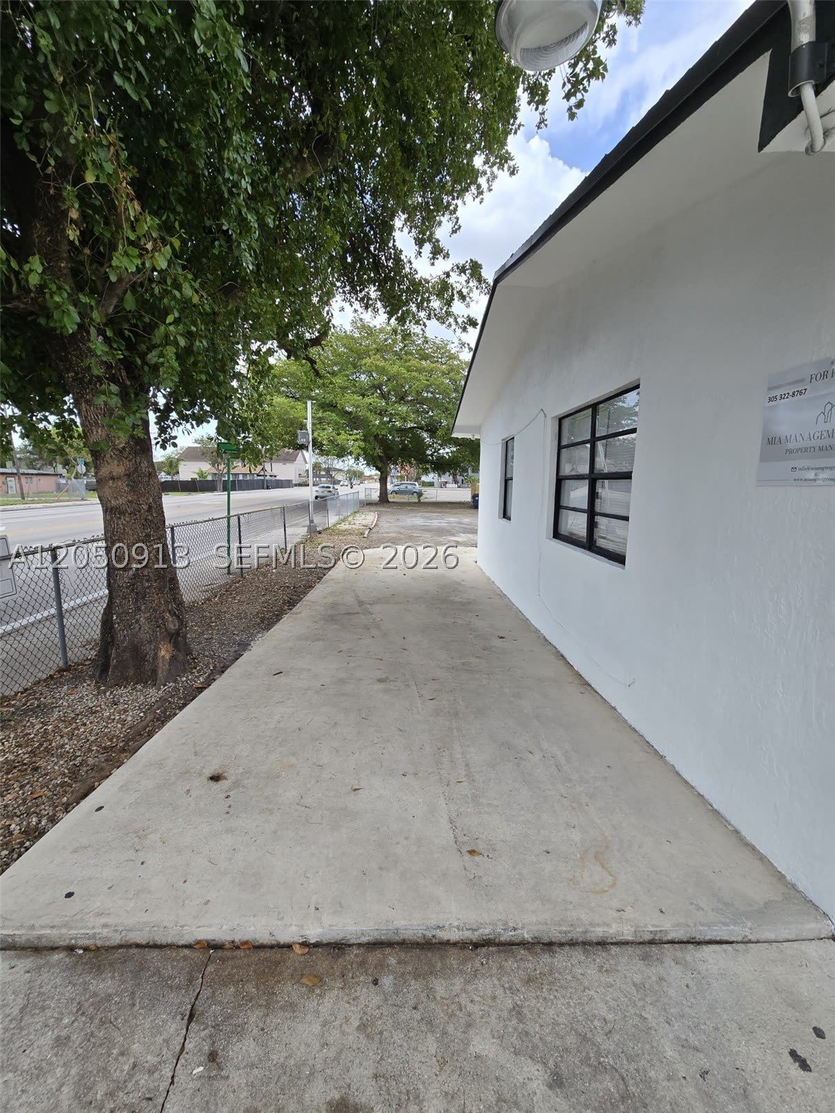 7090 NW 17th Ave – photo 3
