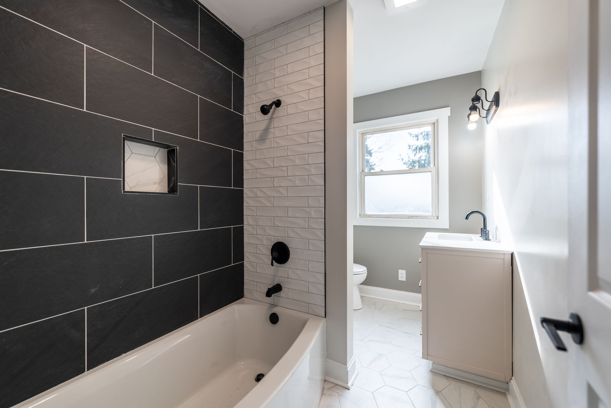 12 Simms St – photo 4