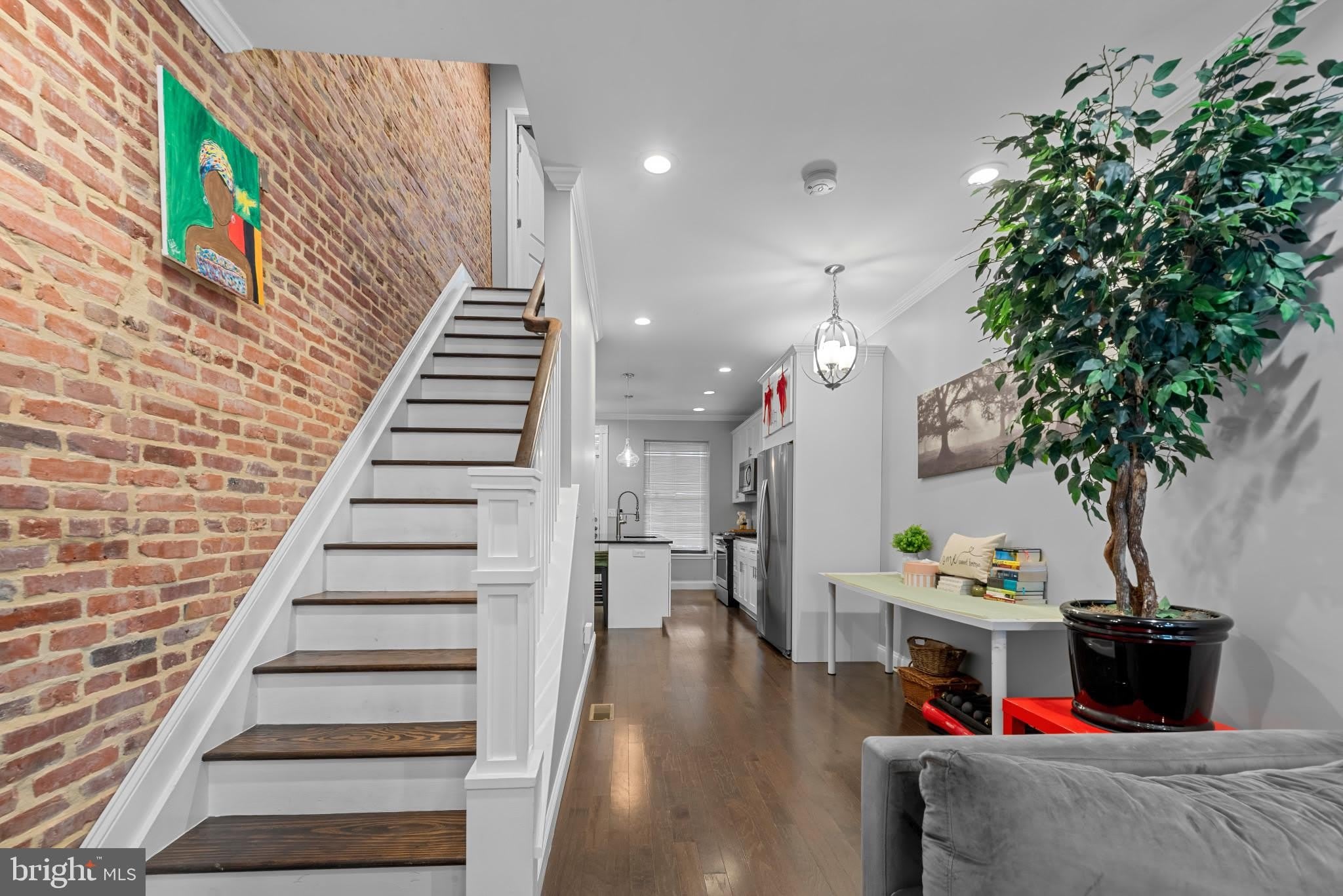 902 N Milton Avenue – photo 2