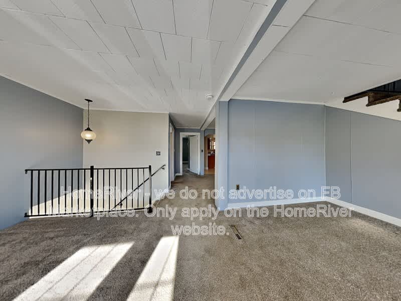 124 Arch Ave – photo 2