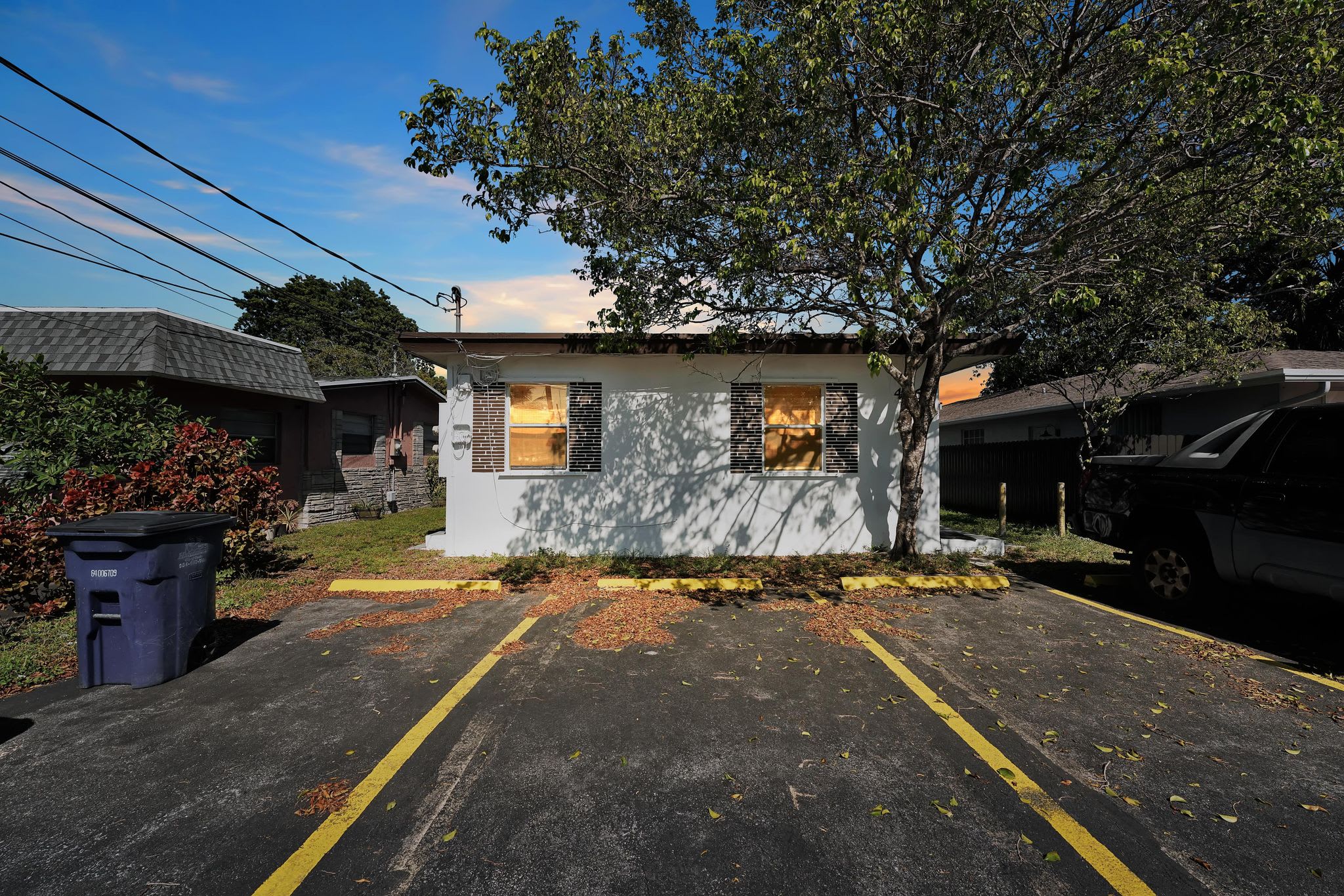 406 Northwest 7th Court – photo 1