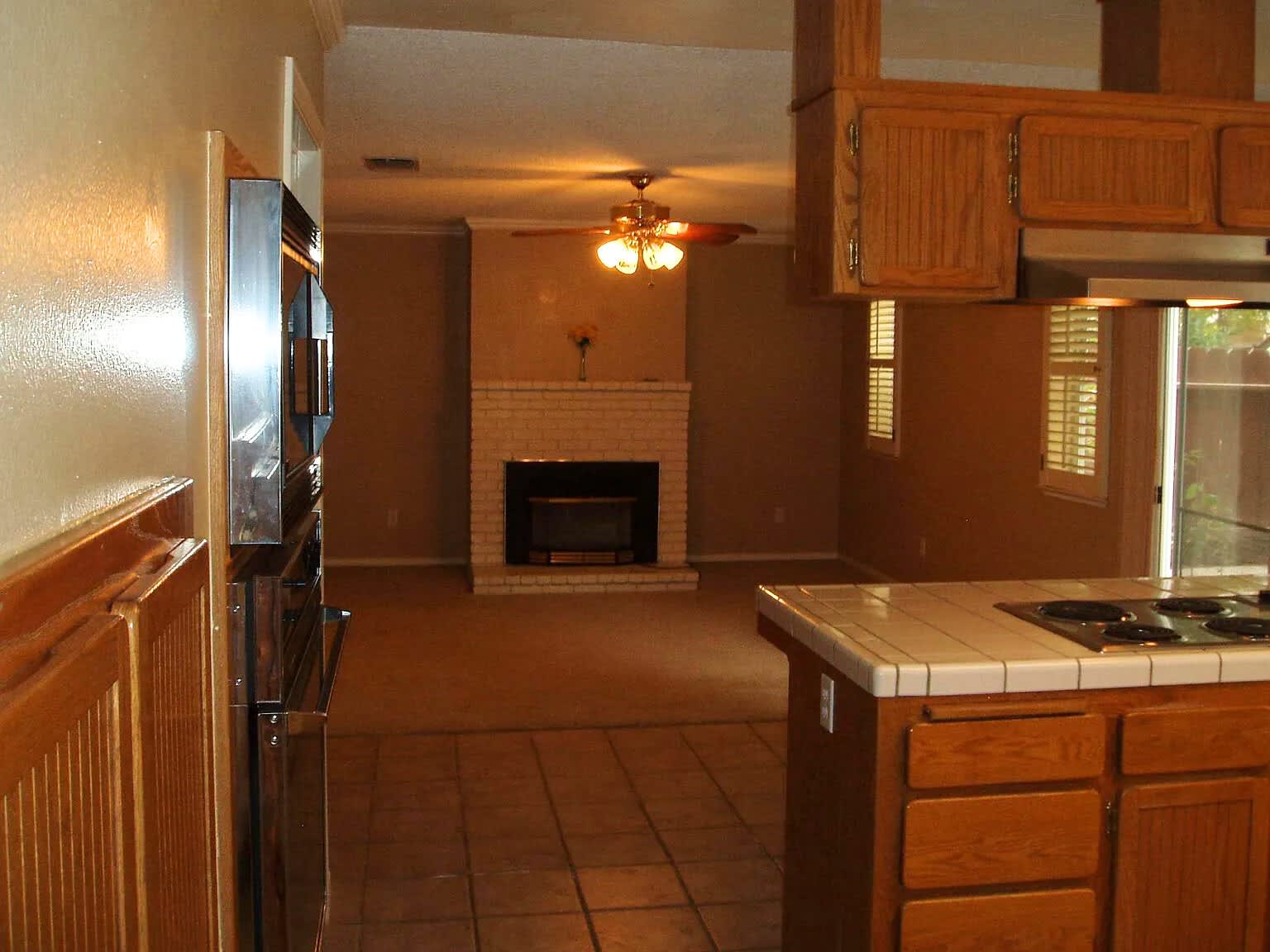 1763 E. Goshen Avenue – photo 4
