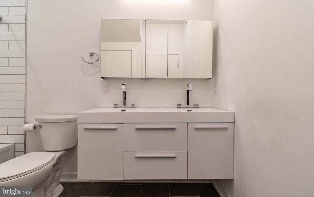 2137 E FIRTH Street – photo 5