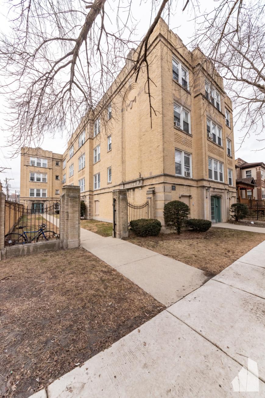 4414 North Whipple St. – photo 3