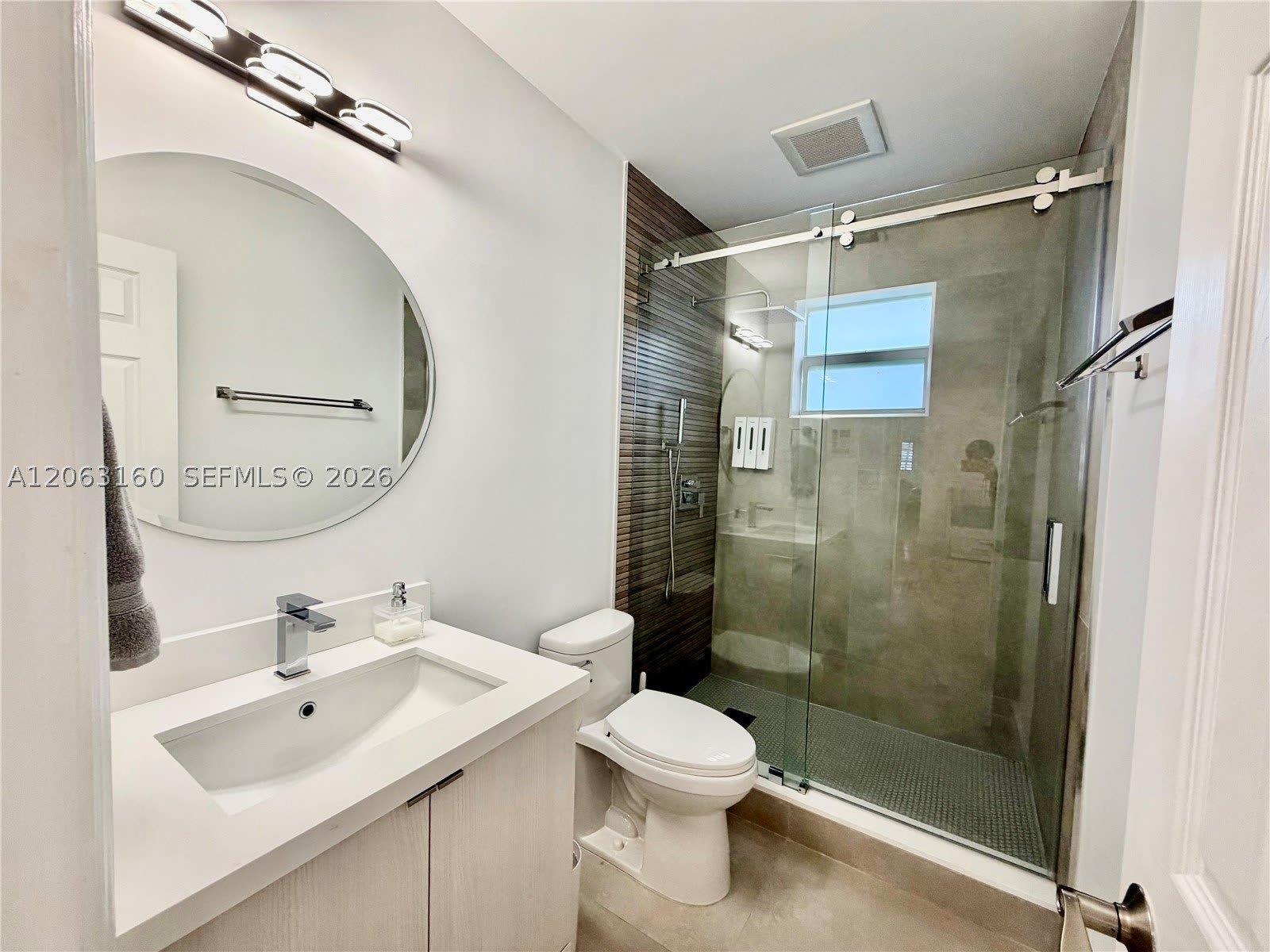 5744 SW 54th Ter – photo 5