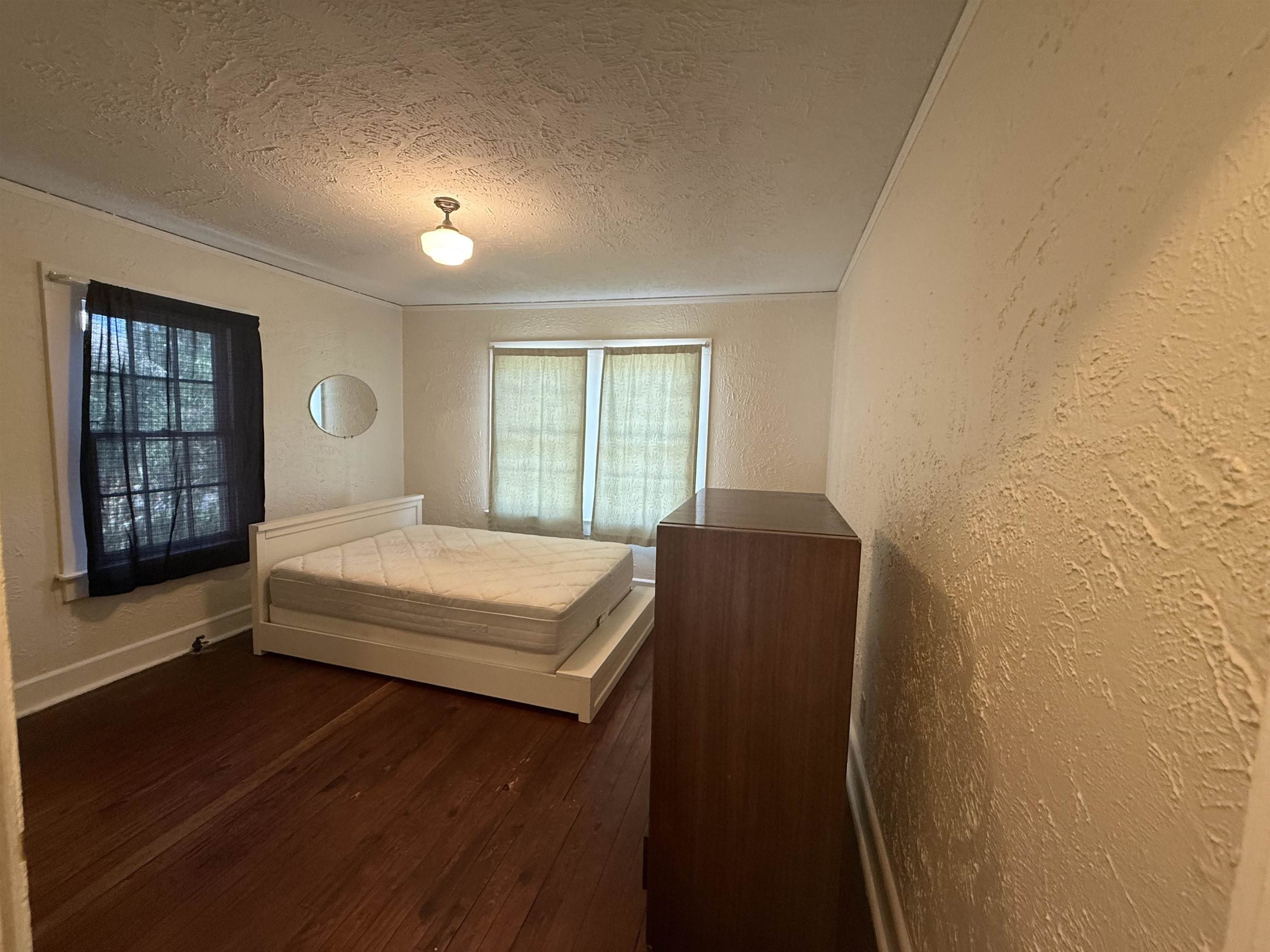 846 W Brevard Street – photo 5