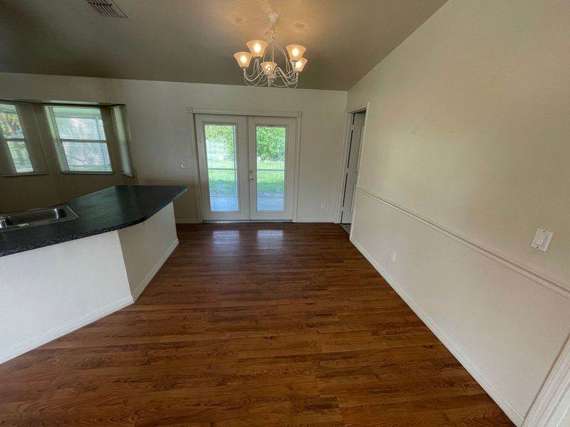 445 Candlewick Cir W – photo 3