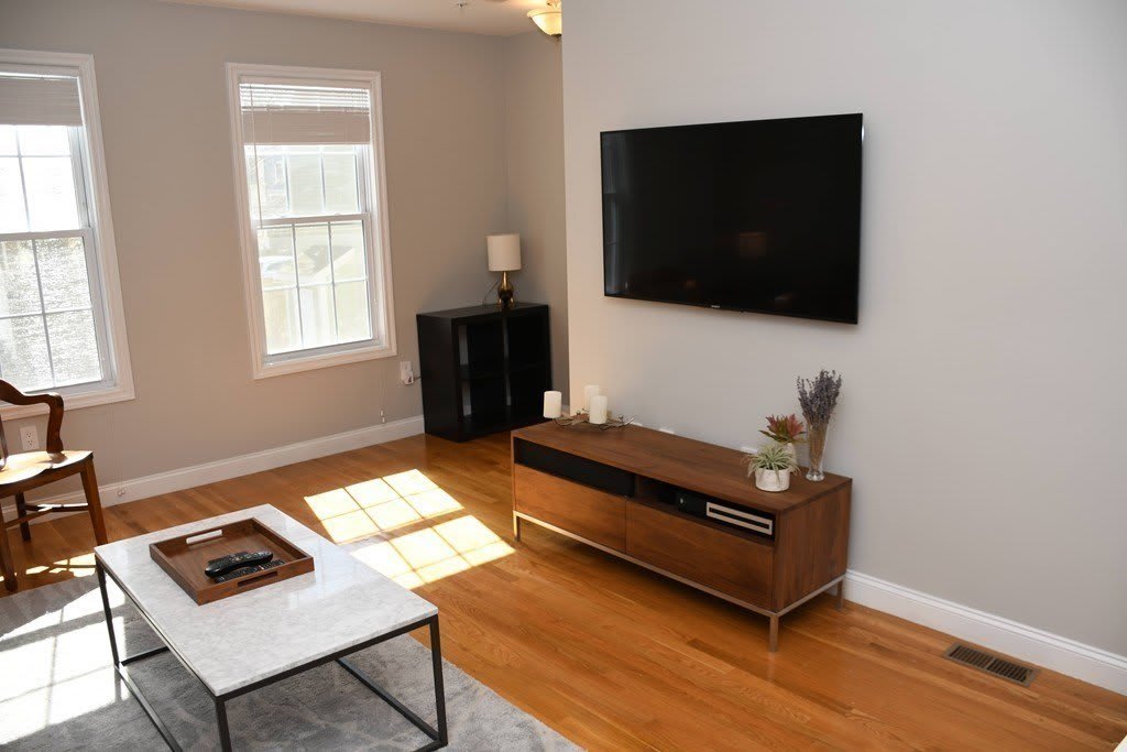 280 River St – photo 4