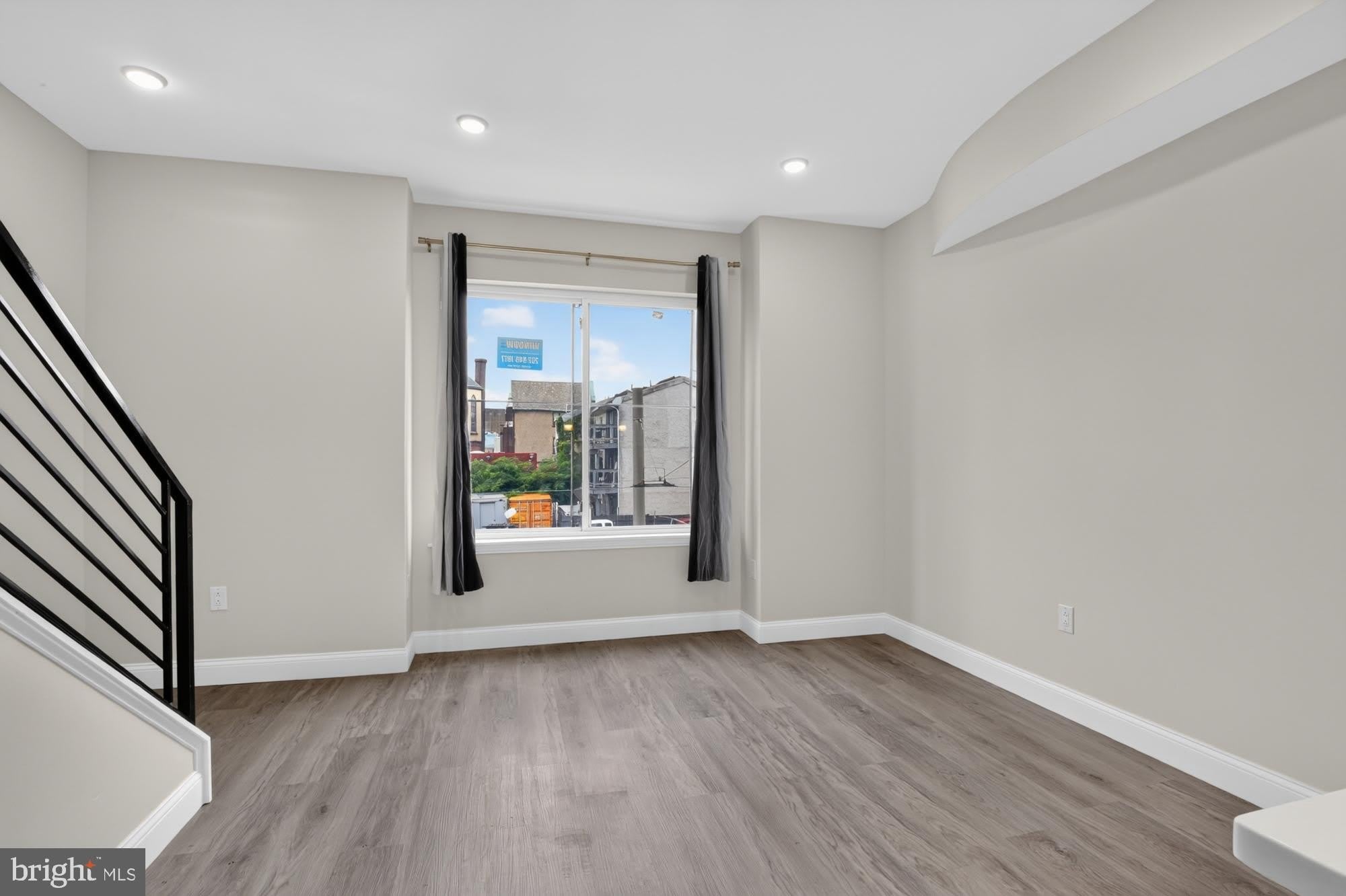 519 N 11TH Street – photo 4