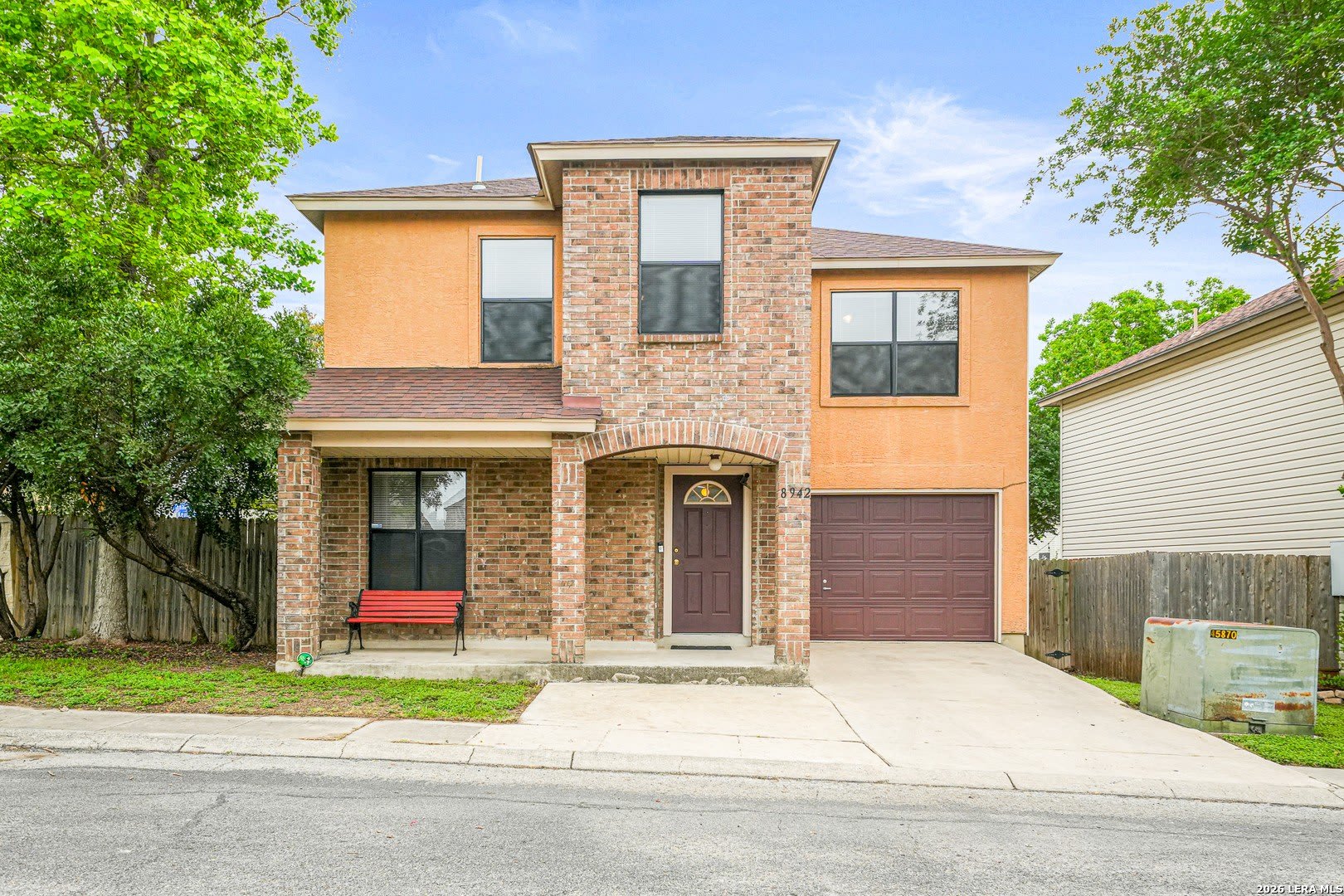 8942 KENTON CT – photo 1