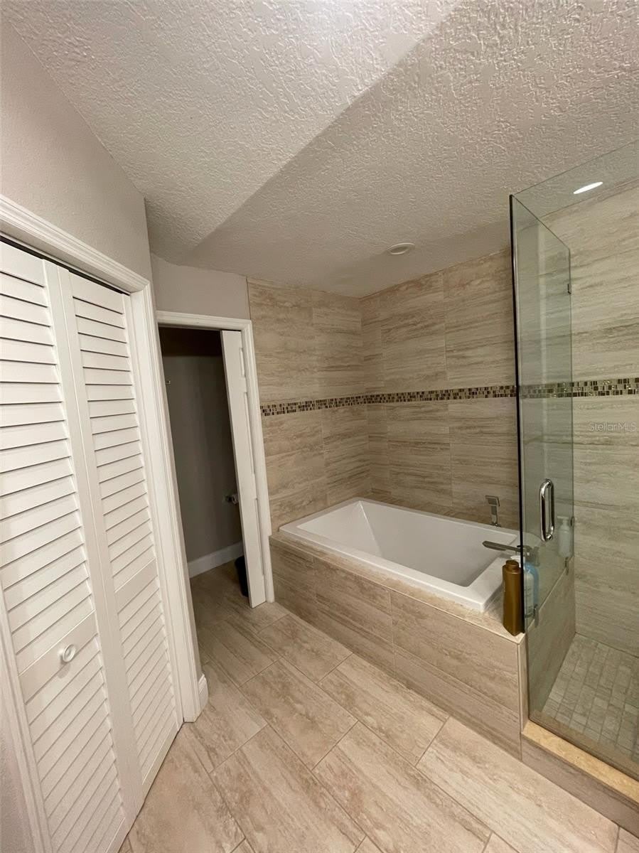 1450 MAHOGANY Lane – photo 5