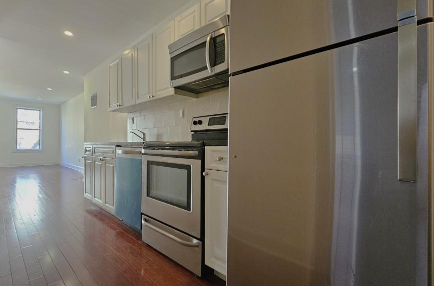 20 Magaw Place – photo 5