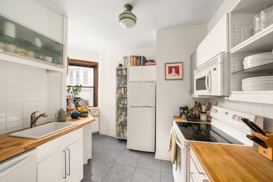 170 West 89th Street – photo 3