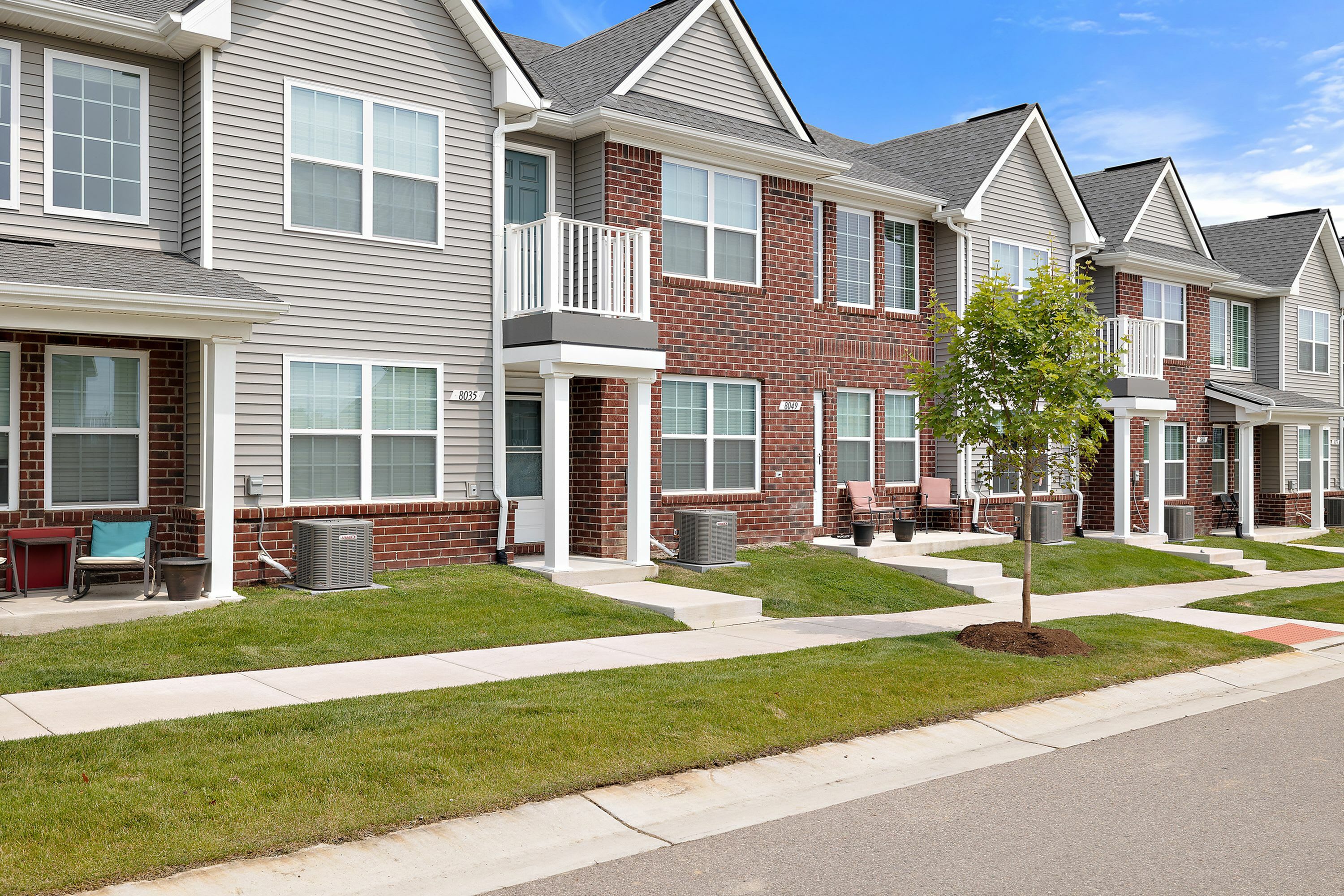 Kirkway Apartments – photo 1