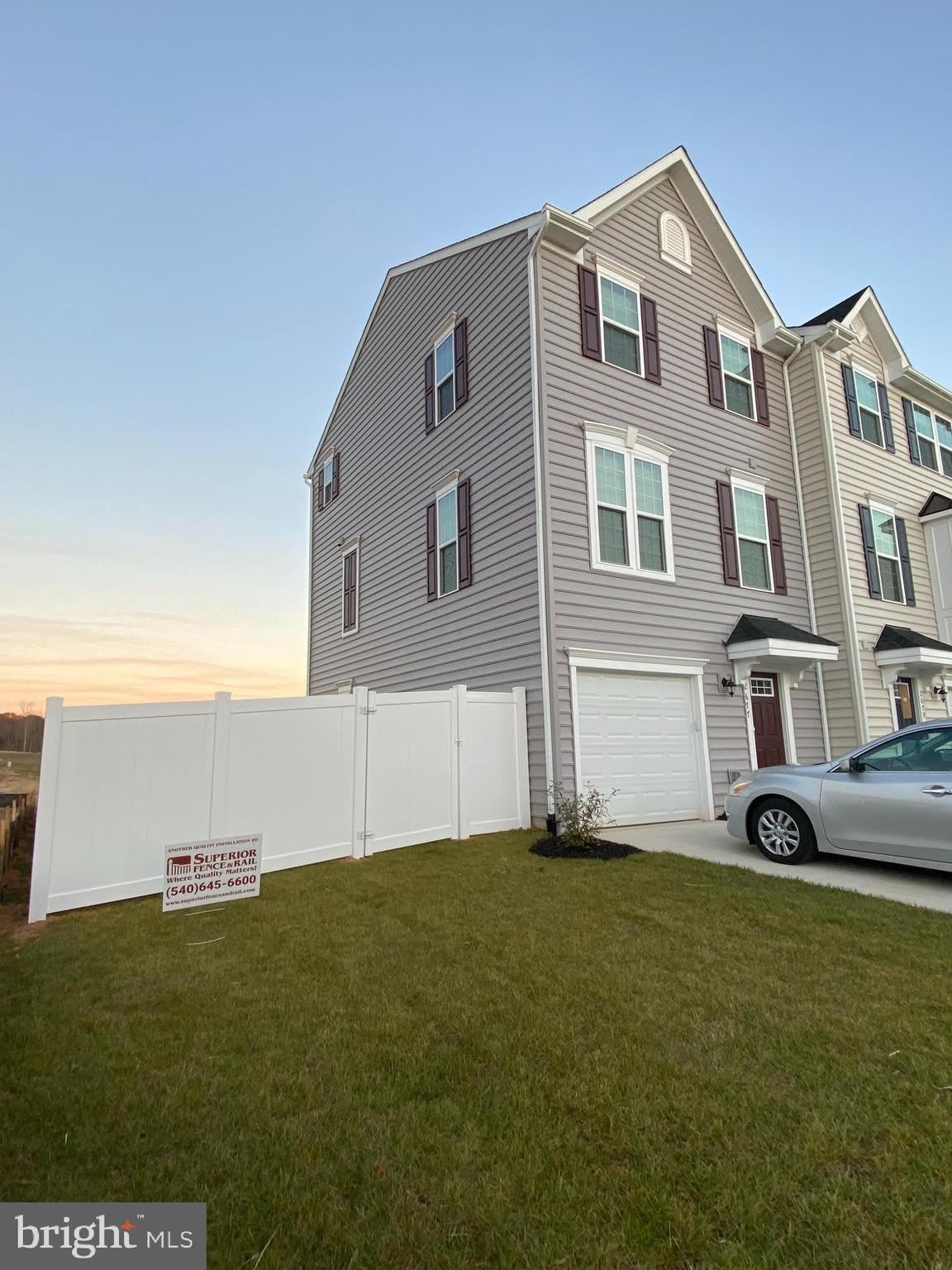 2677 BEARS DEN Drive – photo 2