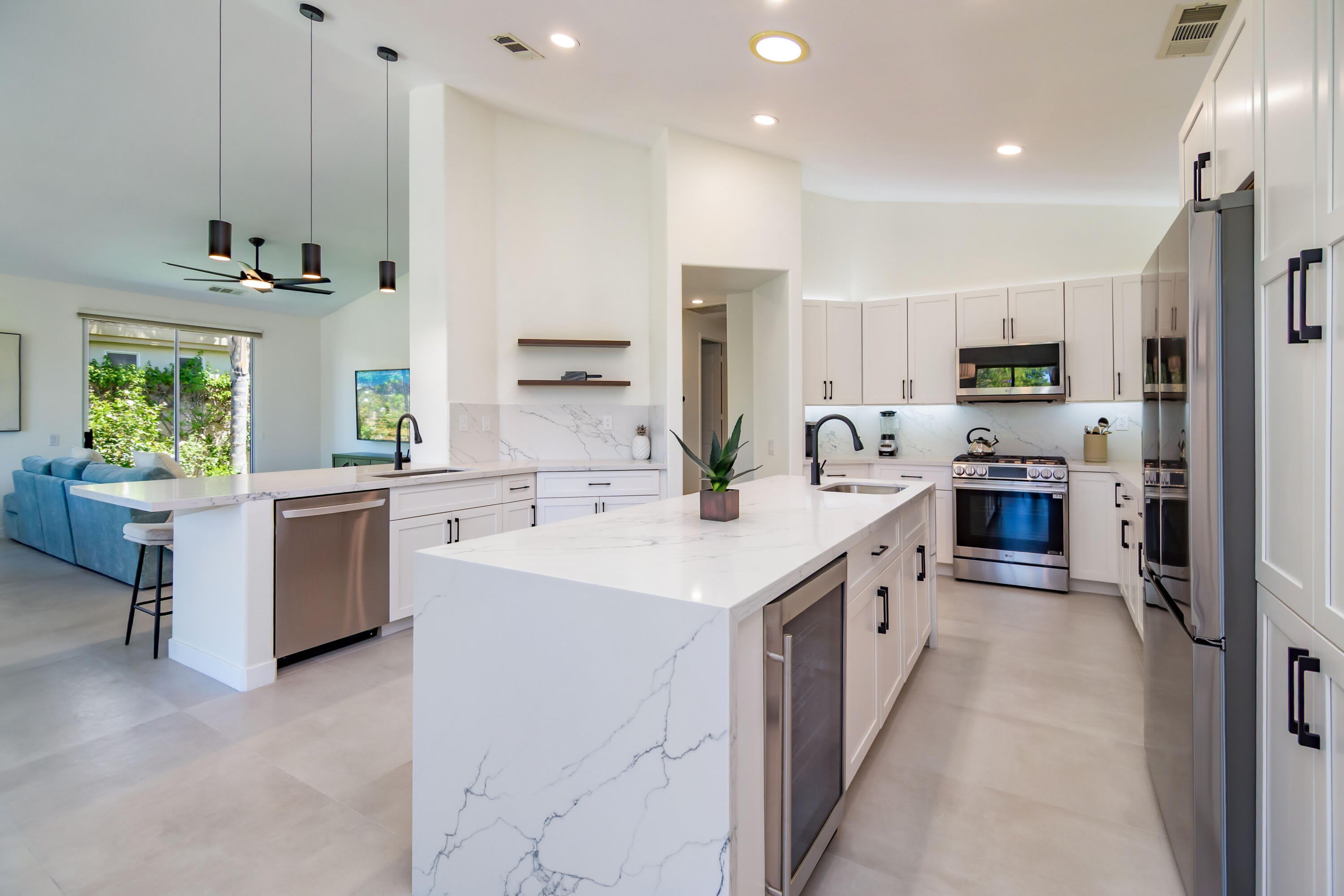 67568 S Laguna Drive – photo 2