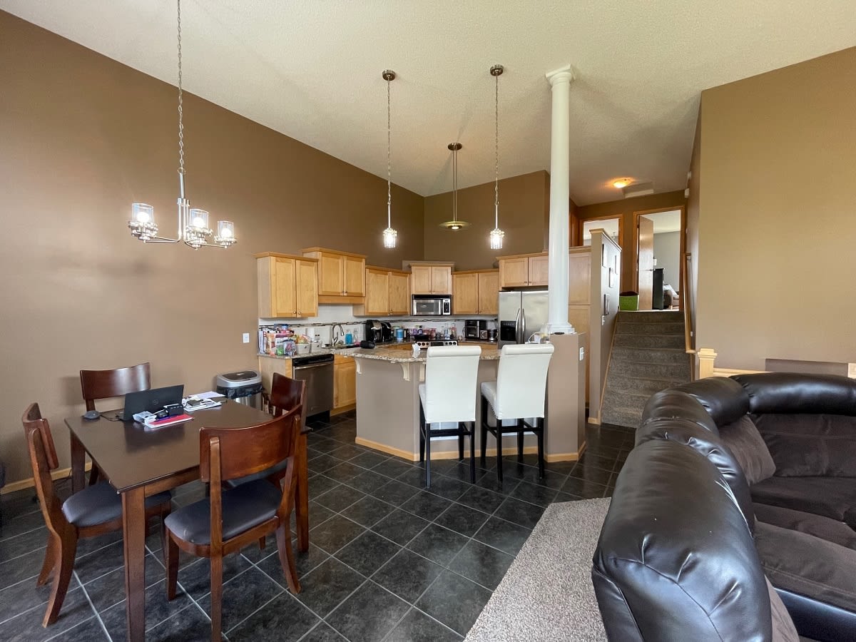 20579 Hampshire Way – photo 3