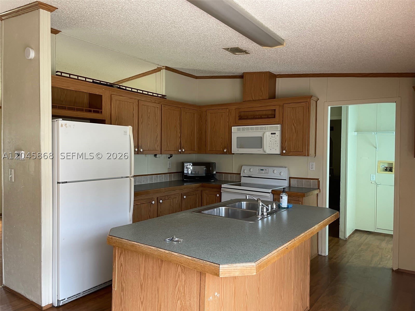 11864 Atlantic Cir – photo 4