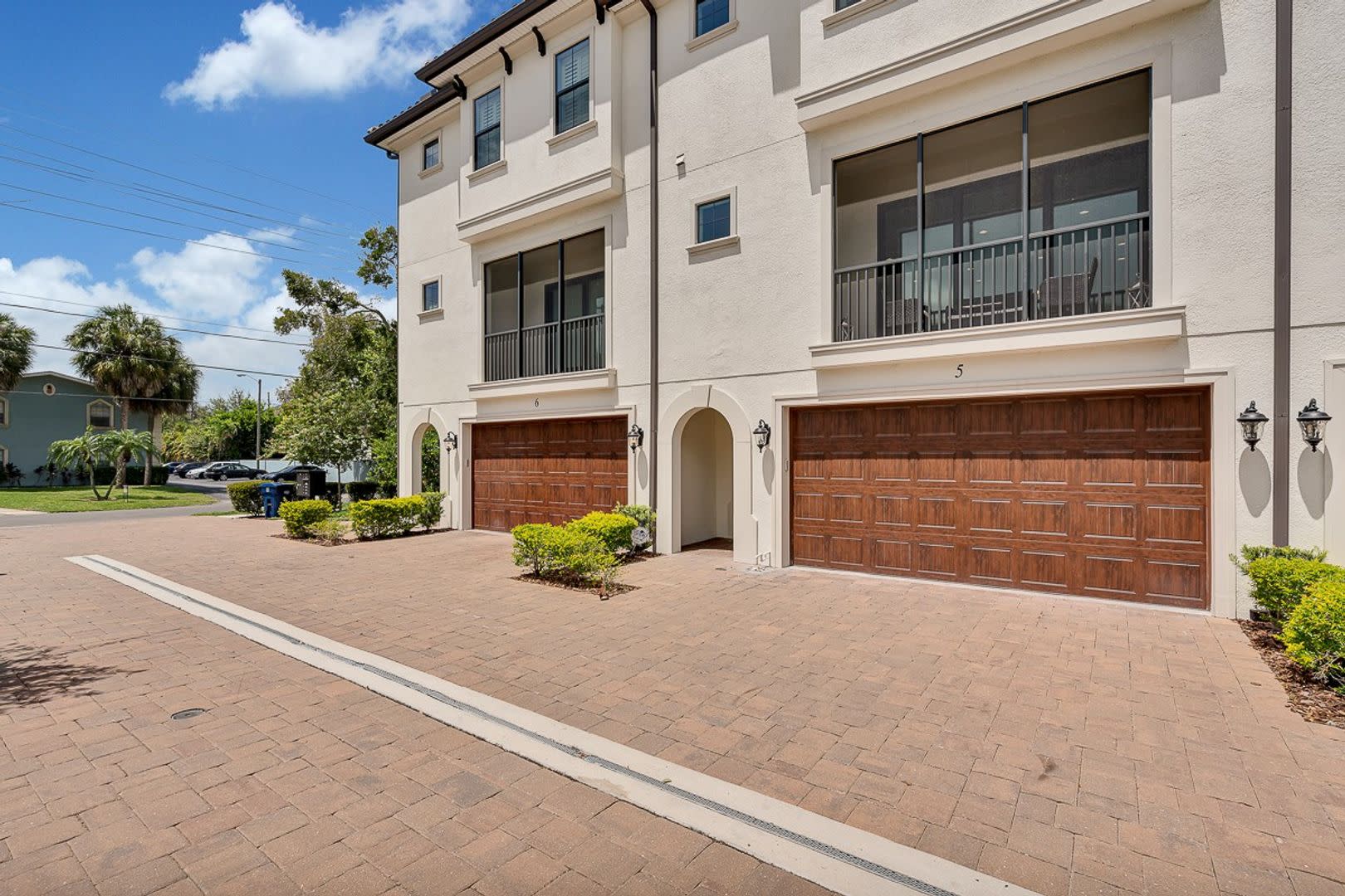 Plant High School district-South Tampa 3-story, 4 Bedroom Townhome Available Oct. 2, 2026! – photo 2