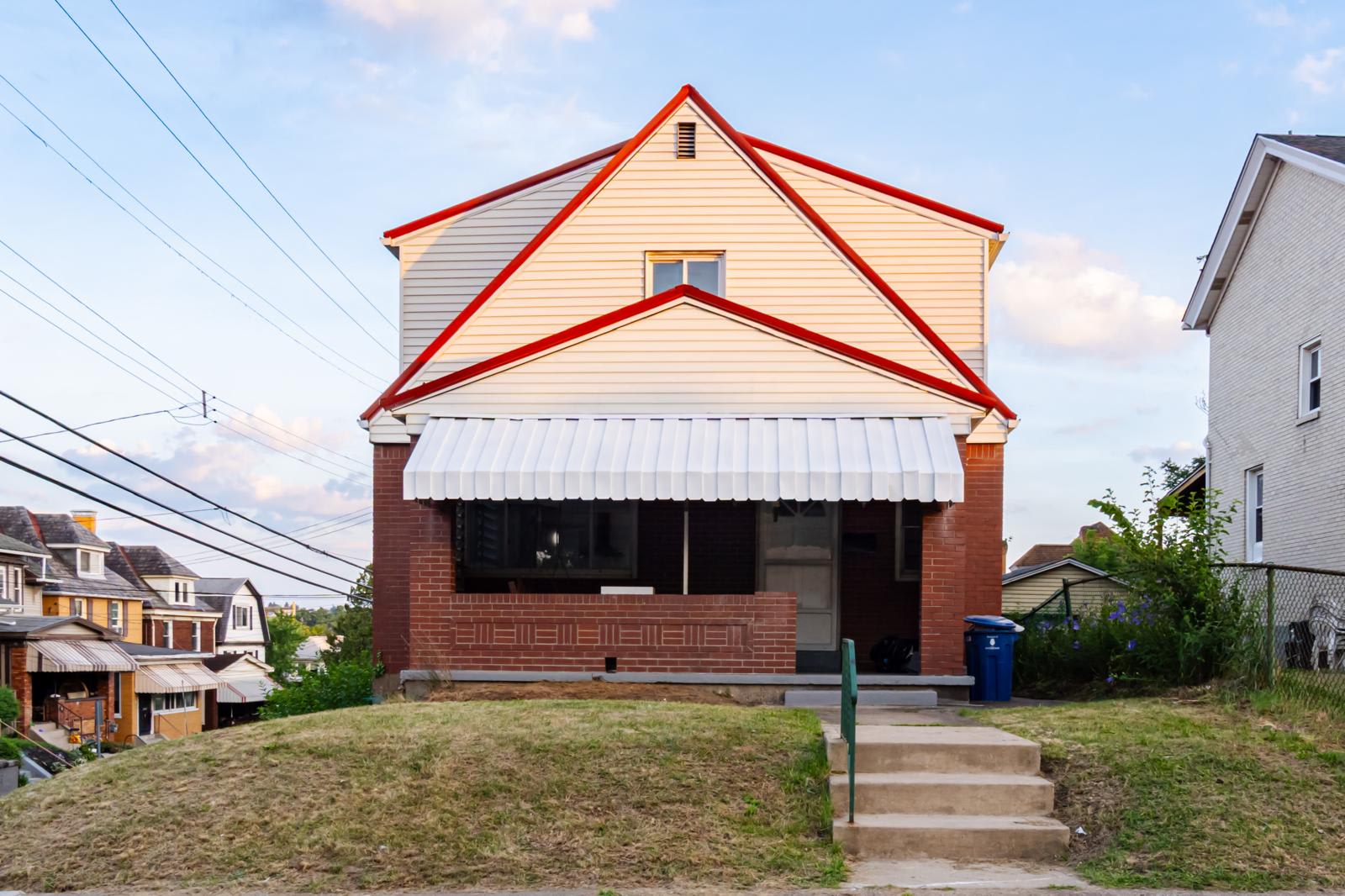 448 Eureka Street – photo 2