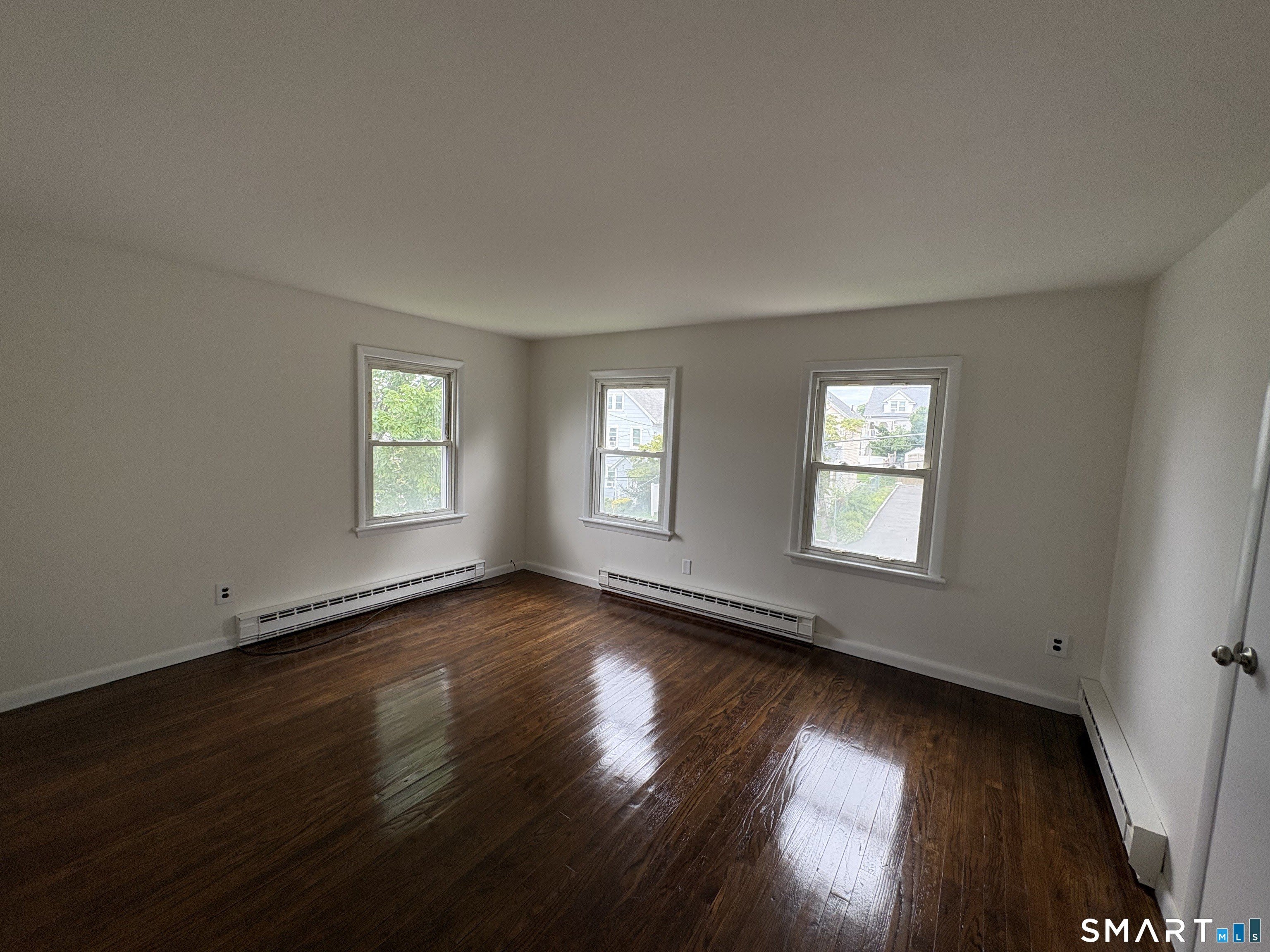 34 Church Street W – photo 2