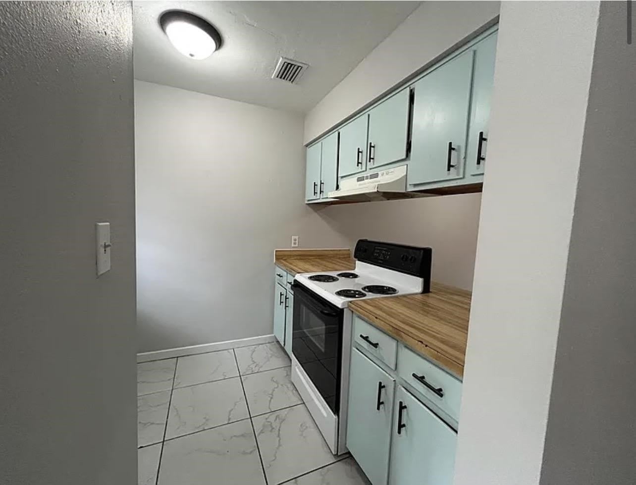 3234 Nekoma Lane – photo 3