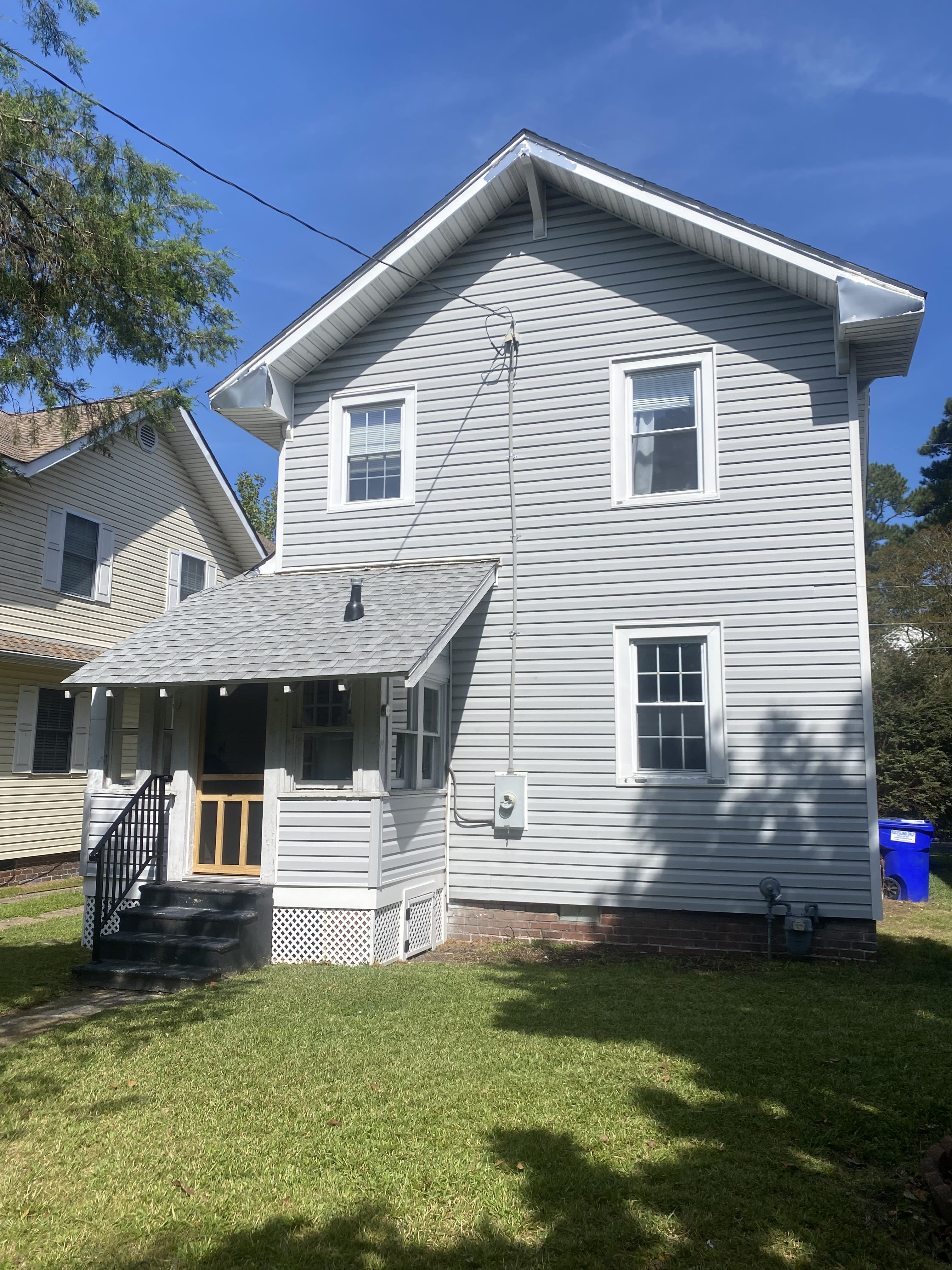 1605 Longwood Drive – photo 2