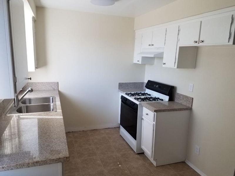 4342 West 130th St – photo 1