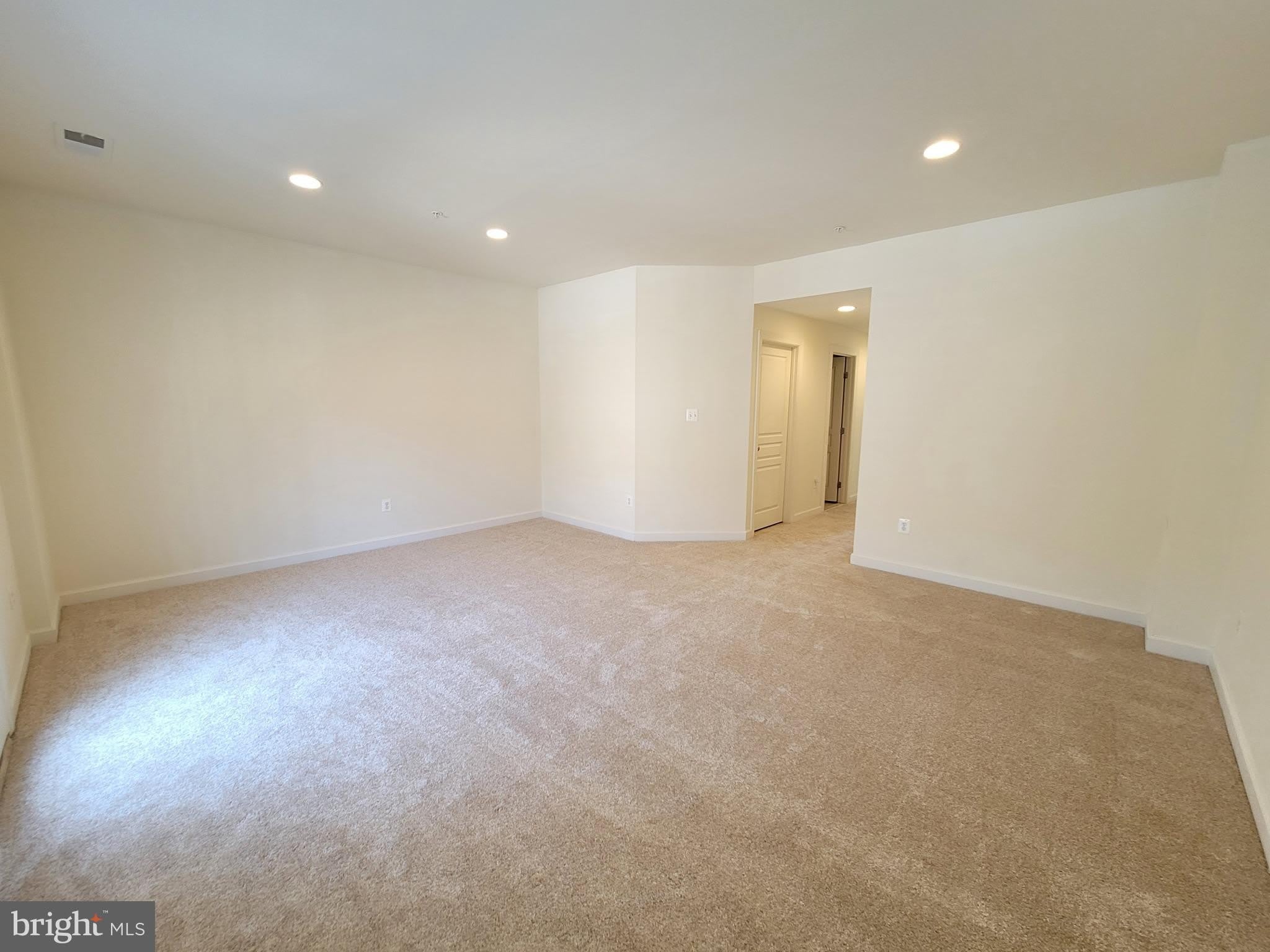 4066 FINSBURY Lane – photo 4