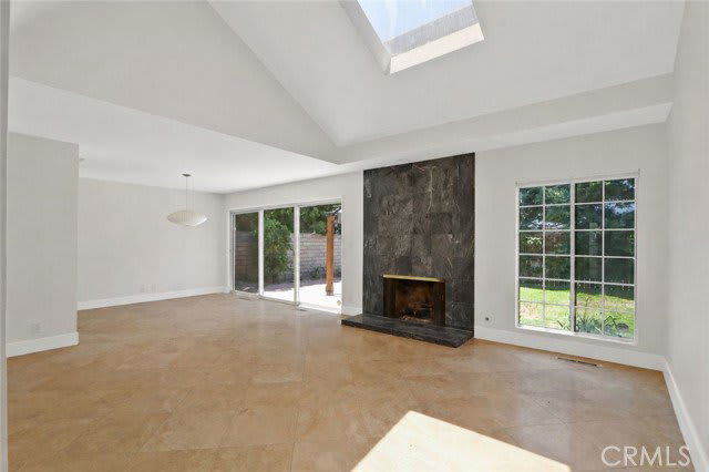 1621 Cornwall Lane – photo 3
