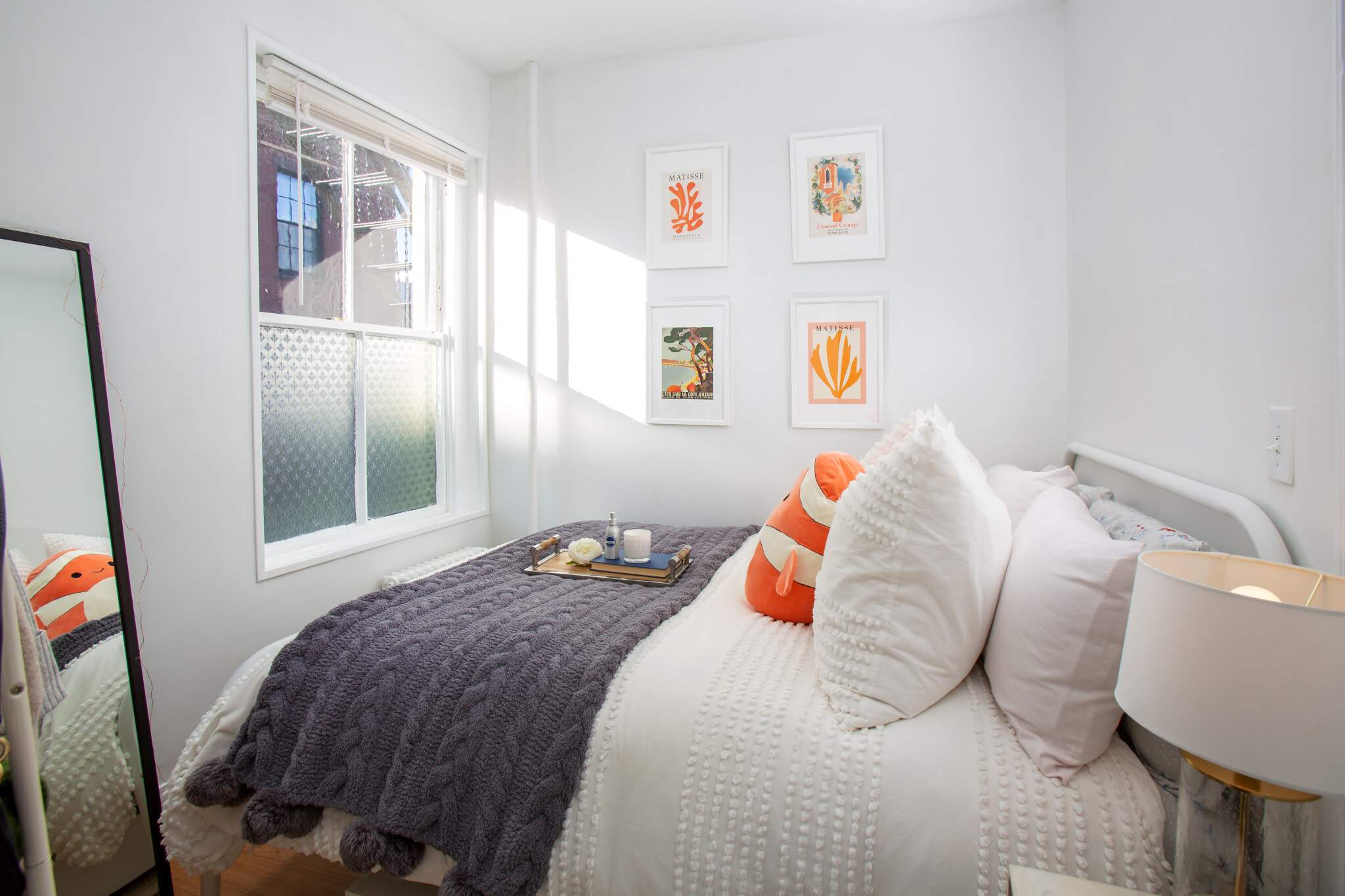 24 Anderson St – photo 2