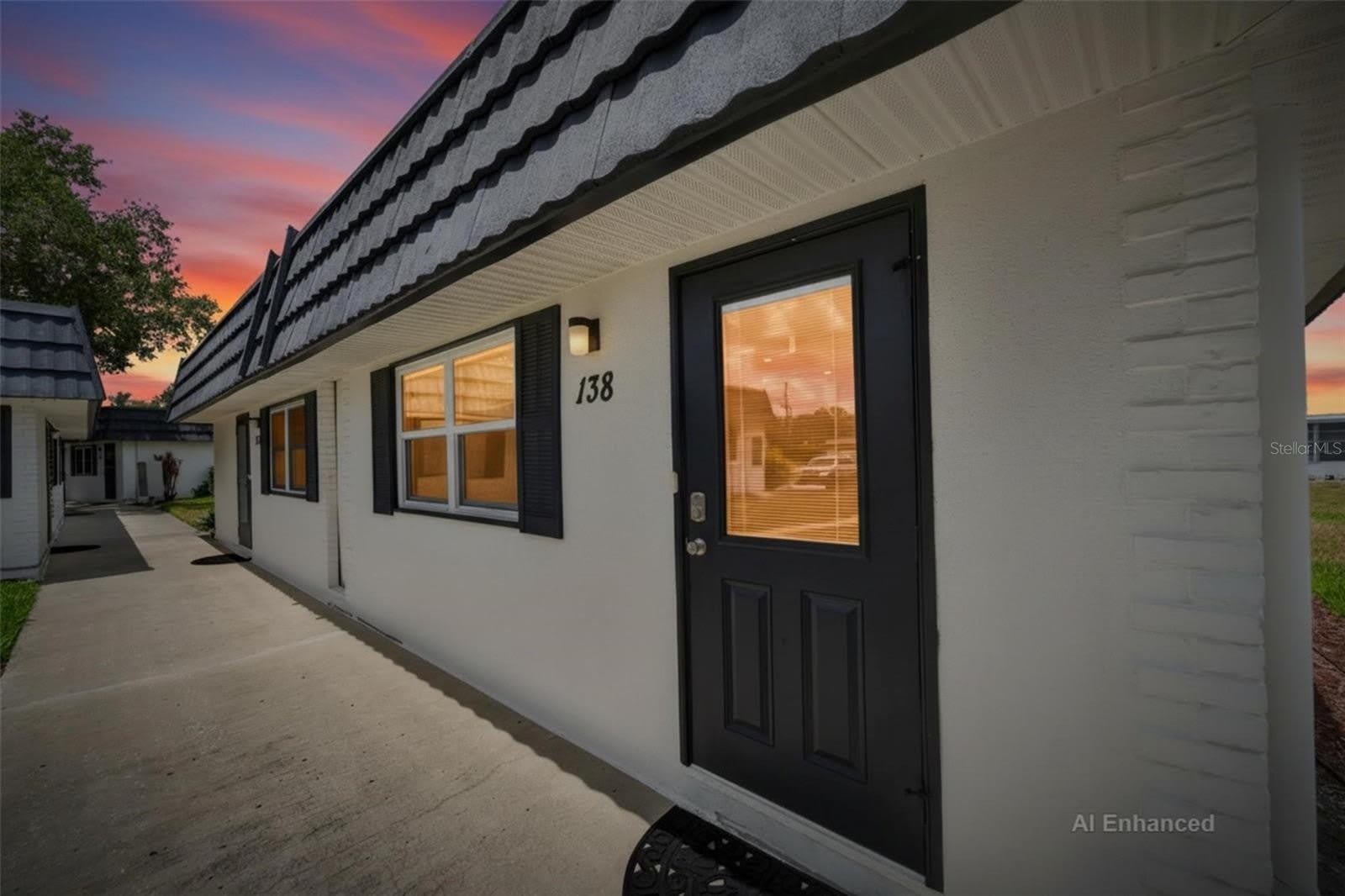 301 KINGS Boulevard – photo 1