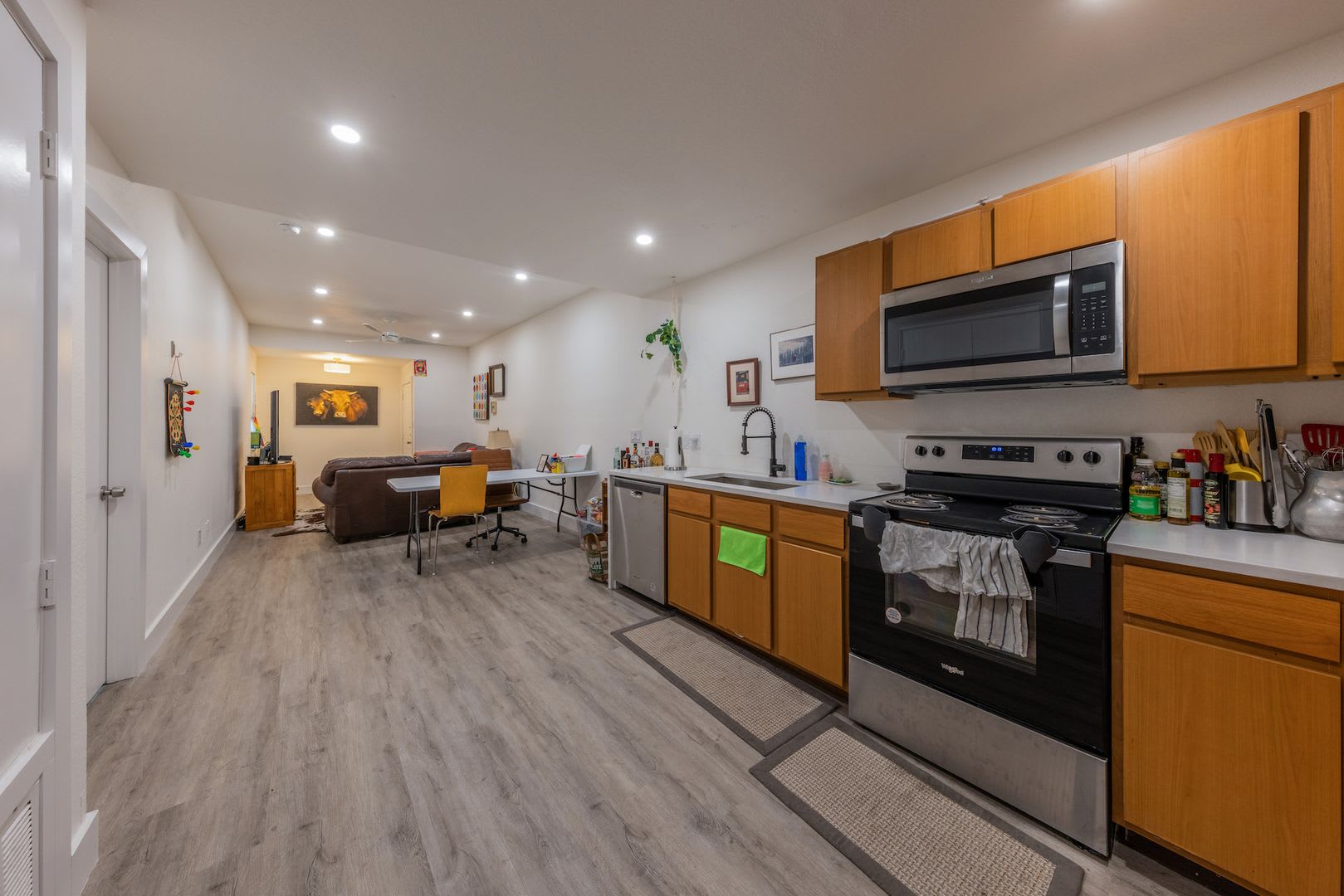 3 Bed / 2 Bath — 3 Balconies + 2 Free Parking Spots — $3,300/mo – photo 5
