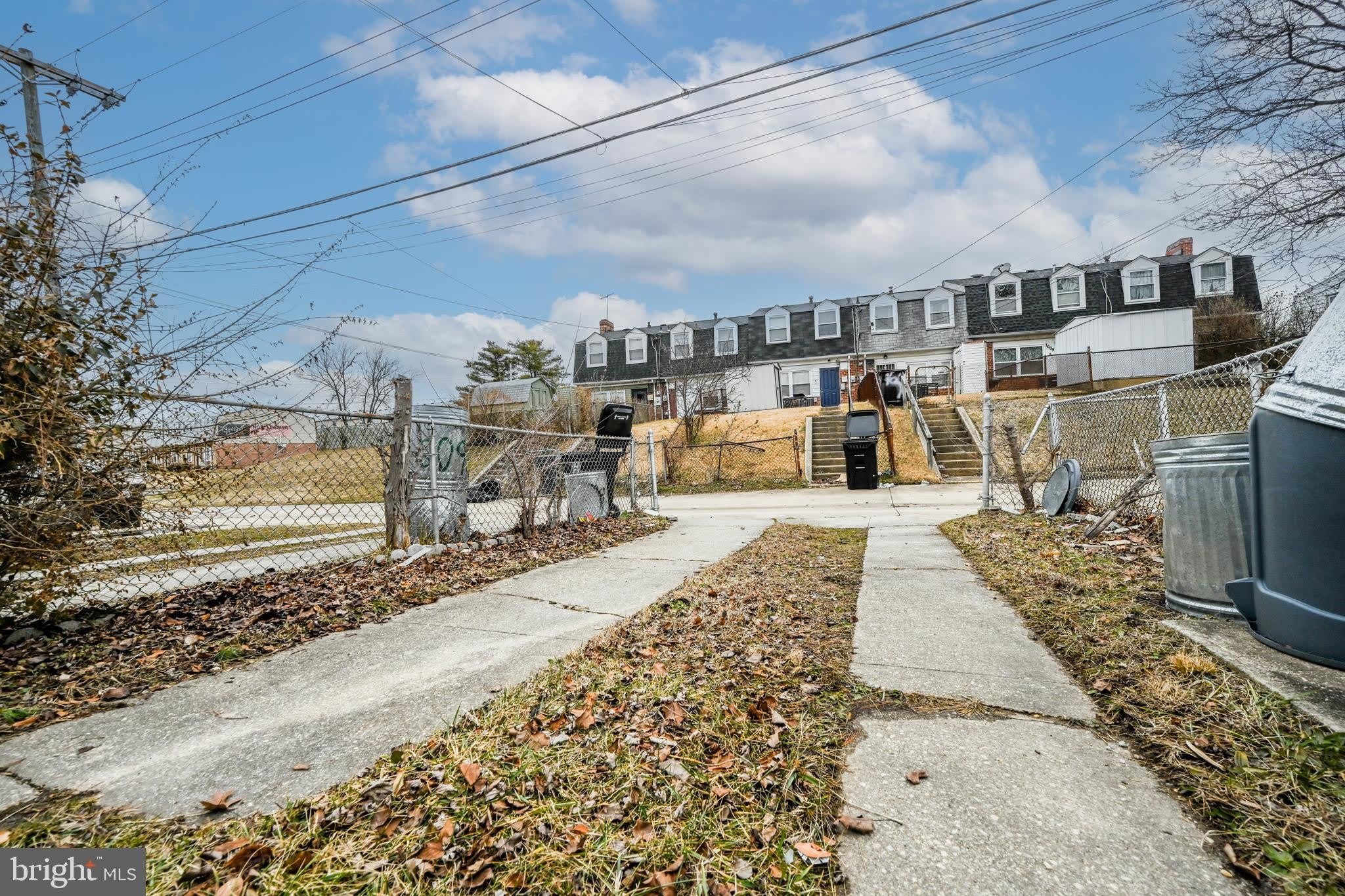 1610 WENTWORTH Avenue – photo 5