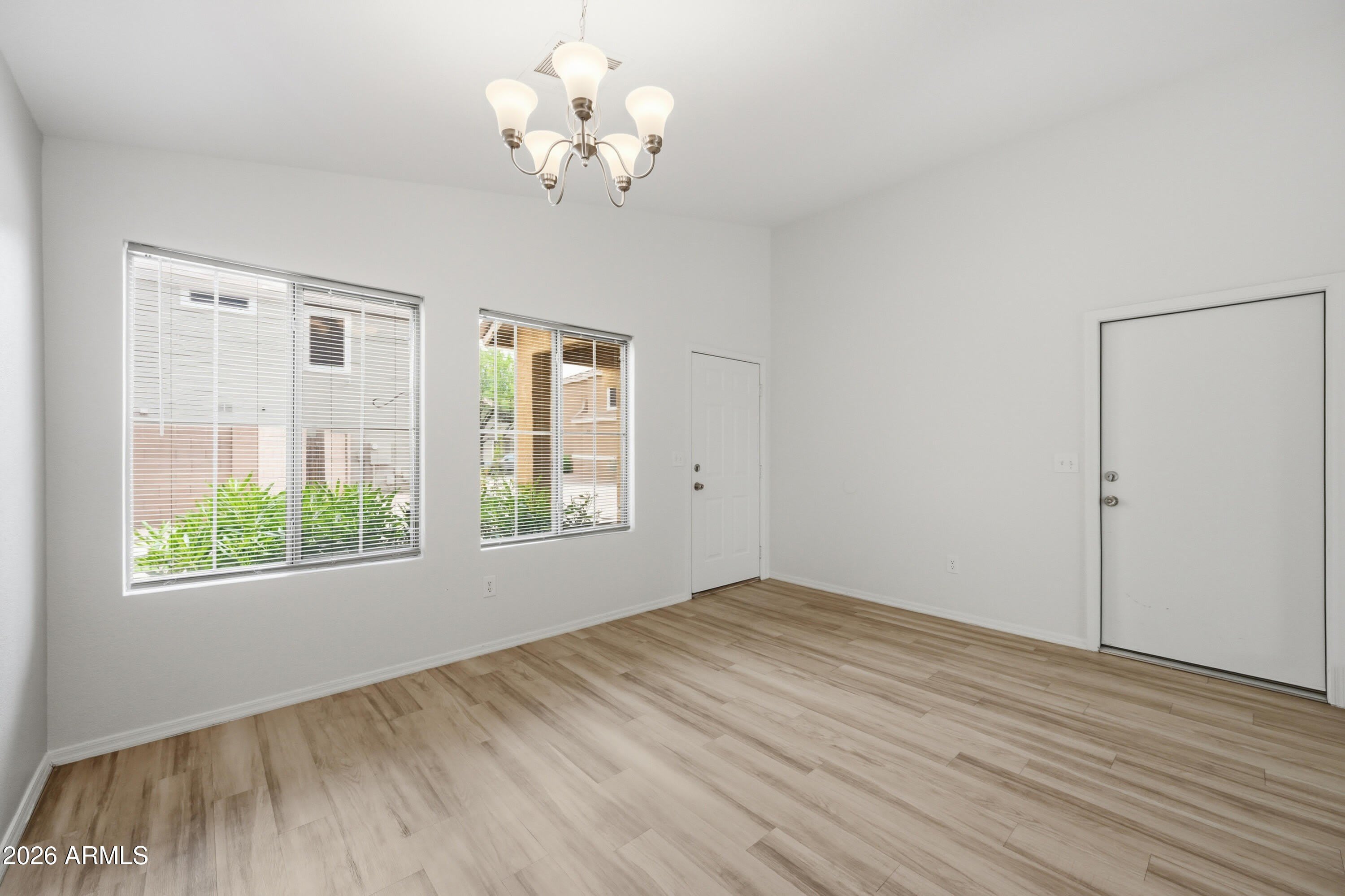 21862 N 40TH Place – photo 3