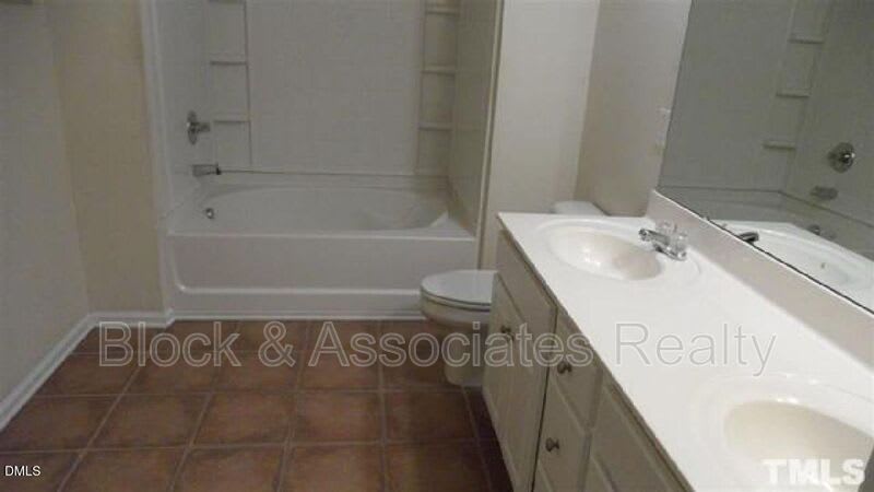 132 Linden Park Lane – photo 3