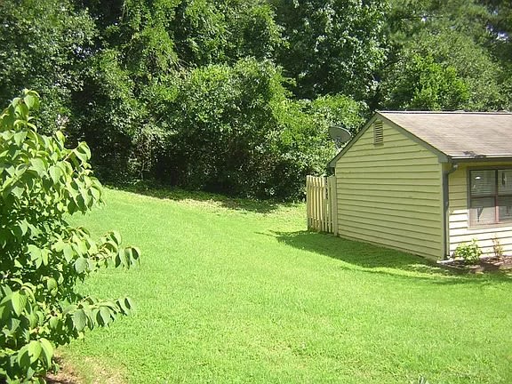 133 Sandalwood Cir – photo 3