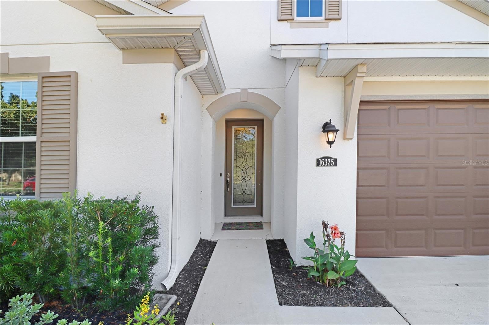 16325 HYDE MANOR Drive – photo 2