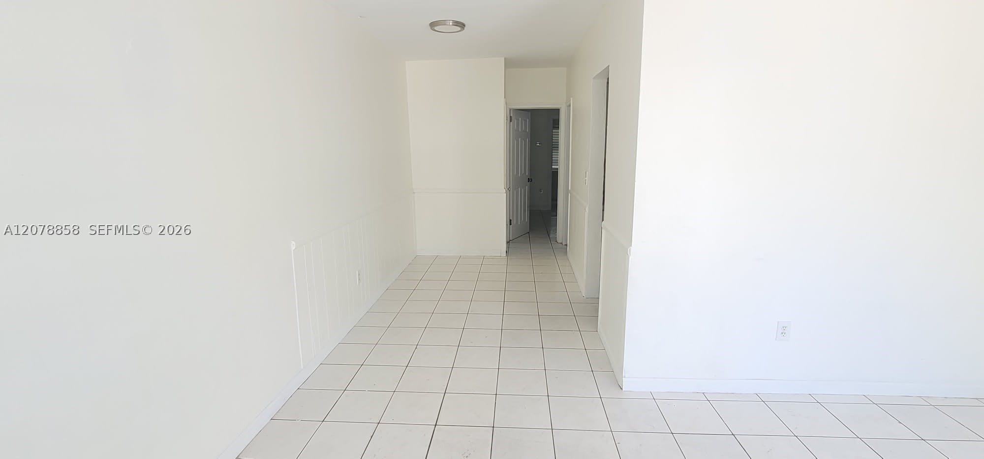 141 NE 168th St – photo 4