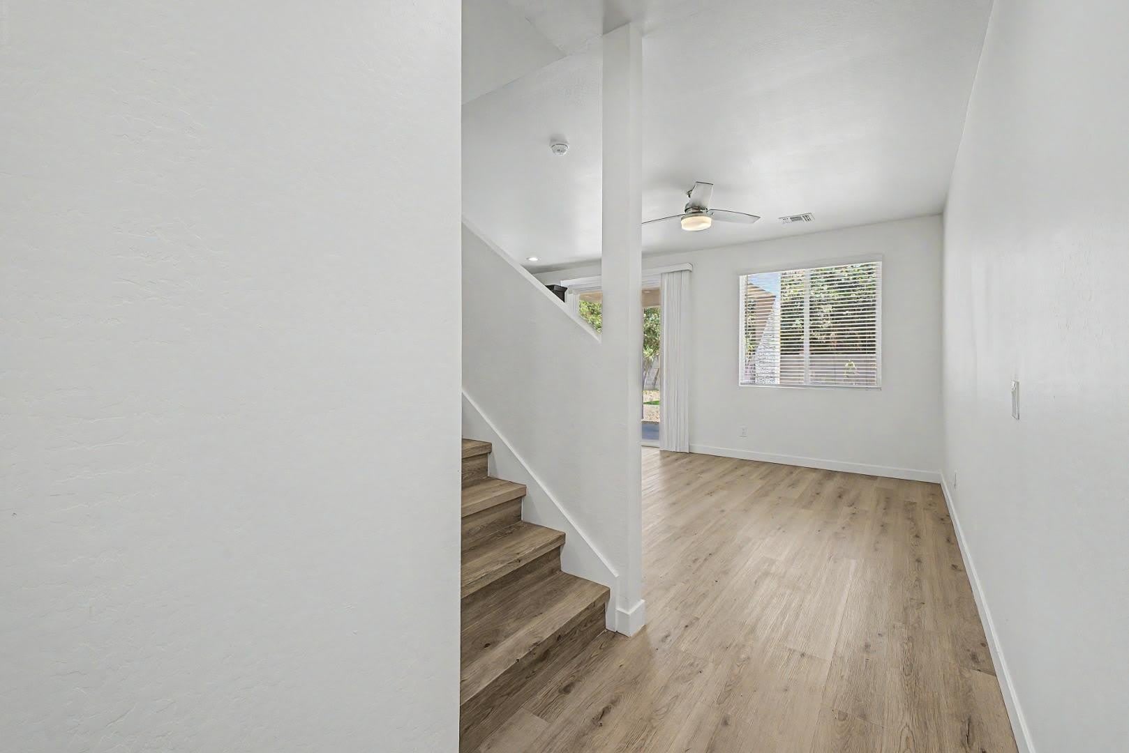 105 W Latona – photo 5