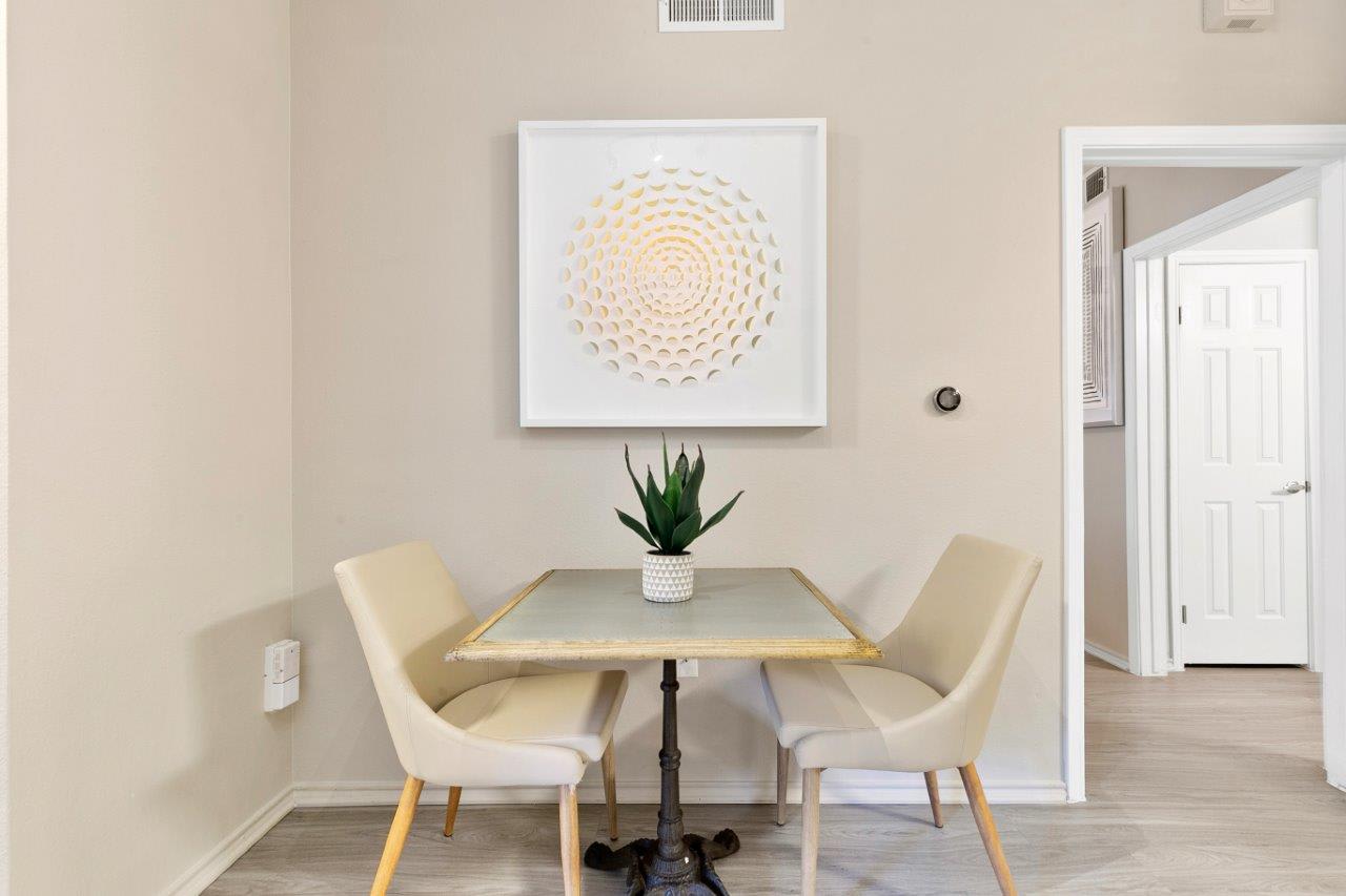 La Costa Villas Apartments – photo 4