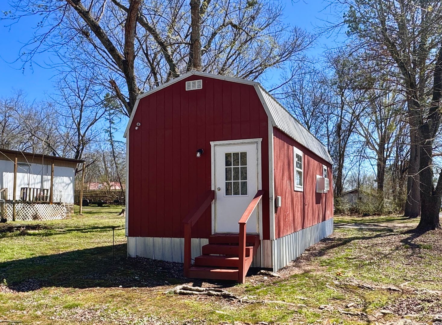 Studio Tiny home in West Batesville – photo 4