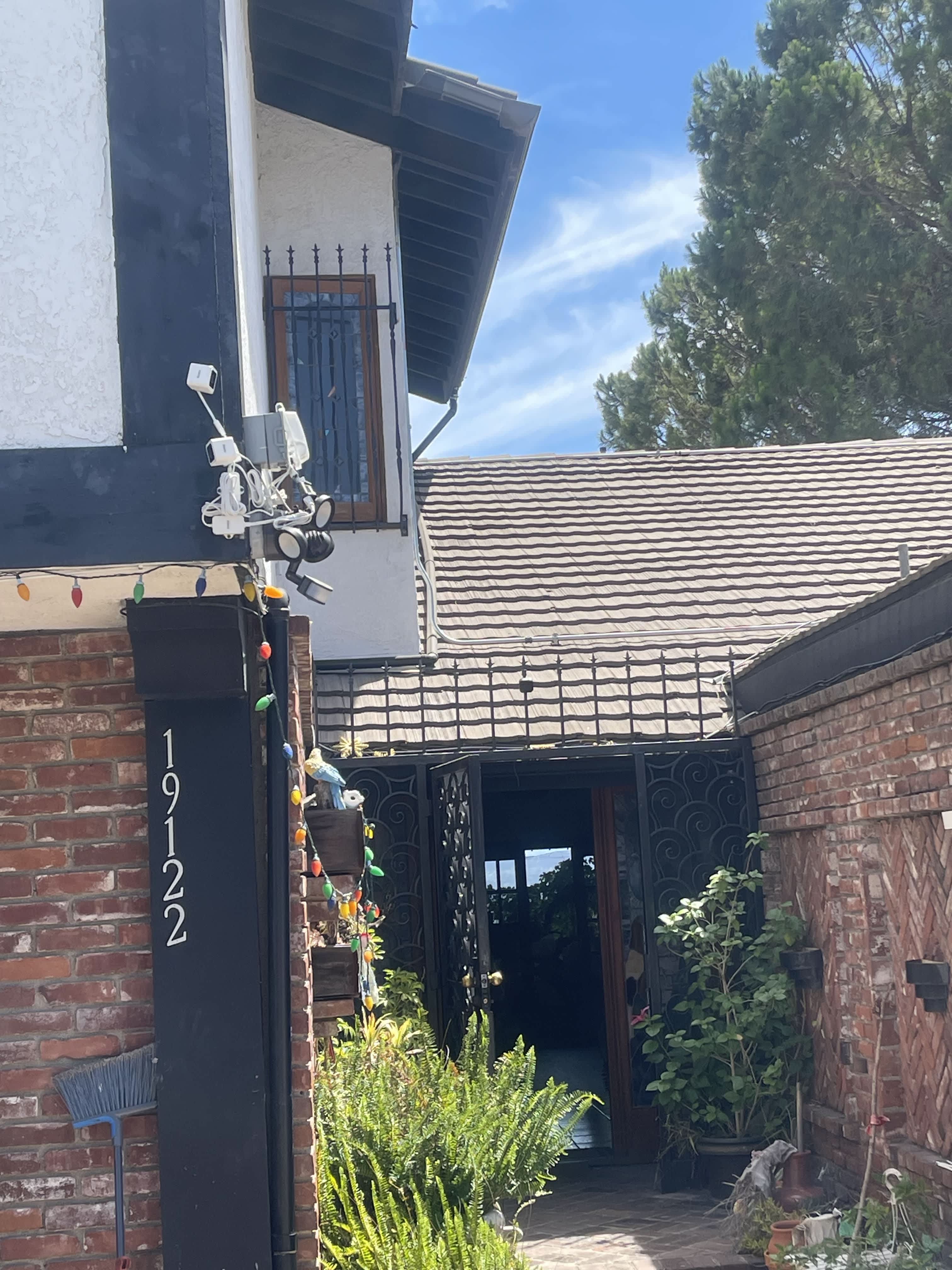 19122 Clymer Street – photo 2