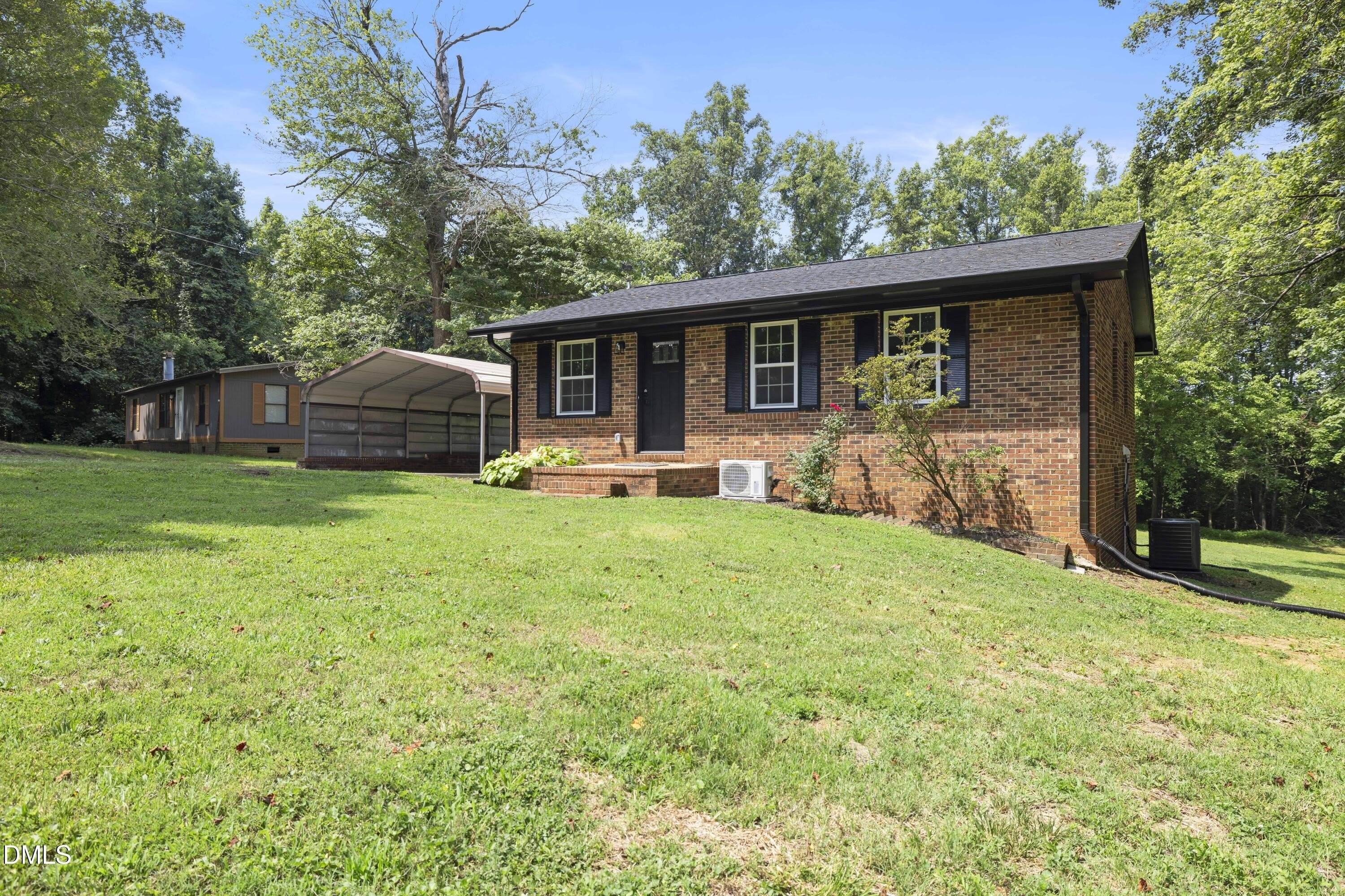 437 Woodsdale Road – photo 5