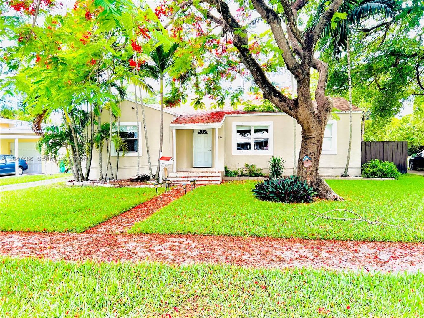 410 Pinecrest Dr 1 1, Miami Springs, FL 33166 – photo 2