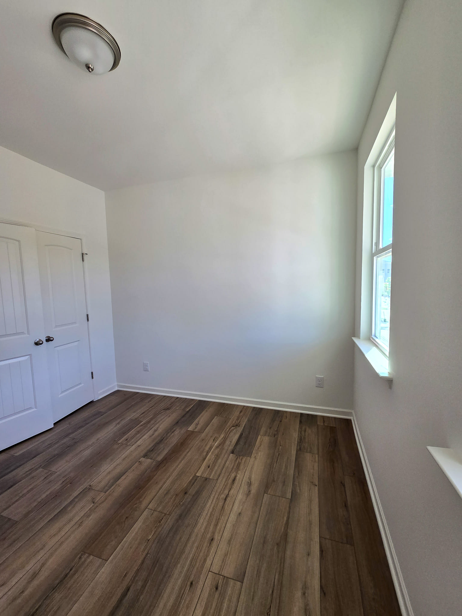 1544 Underbrush Dr – photo 5