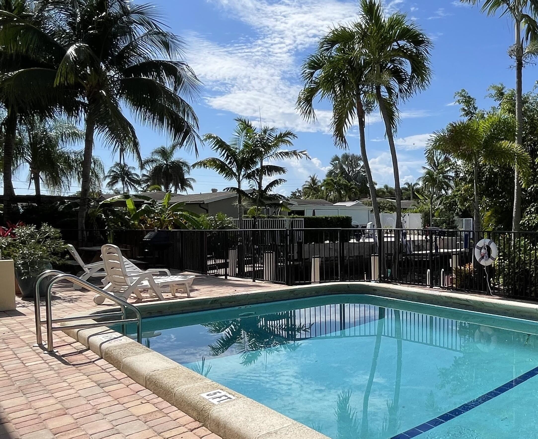 410 SW 15th Street – photo 4
