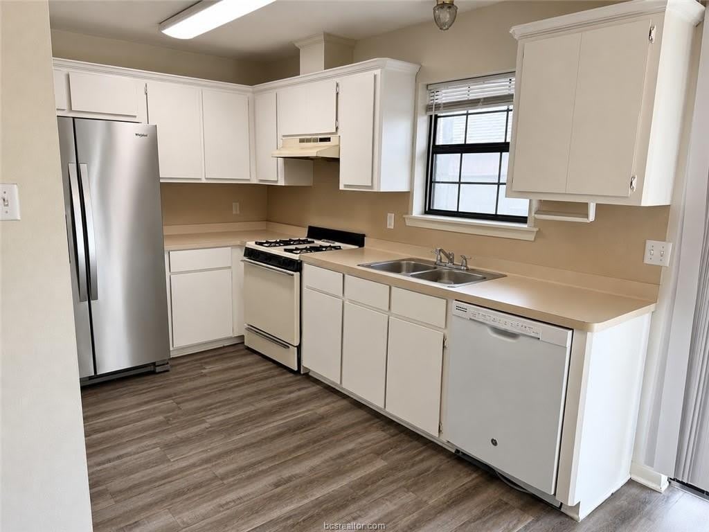 826 Nimitz Street – photo 3