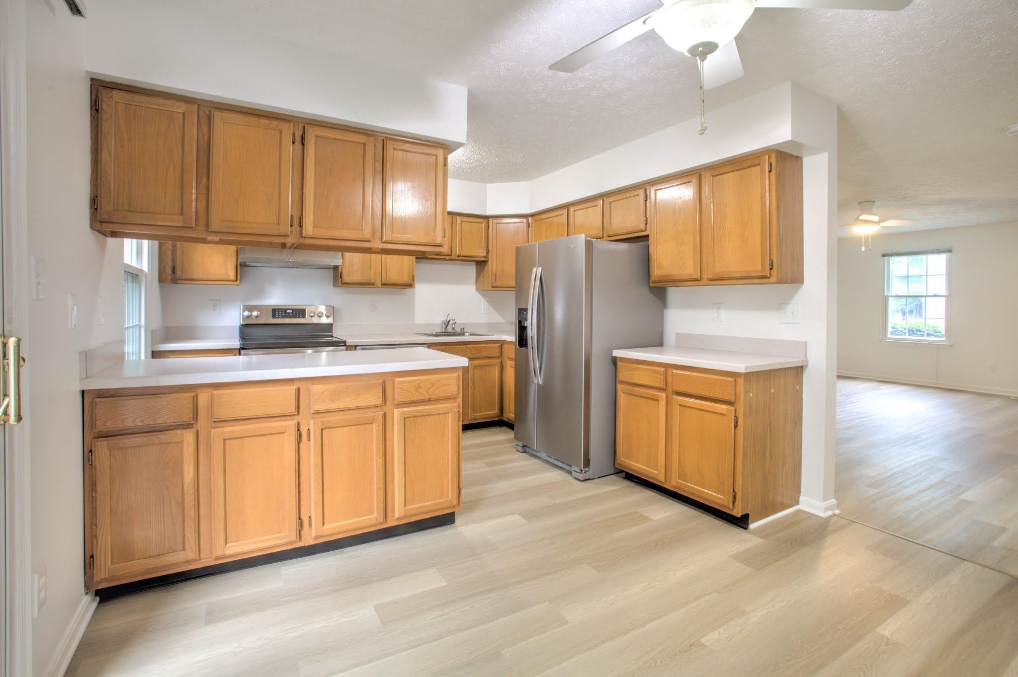 503 PARK MANOR Circle – photo 2