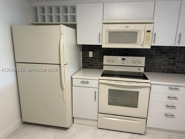 8933 SW 123rd Ct – photo 4